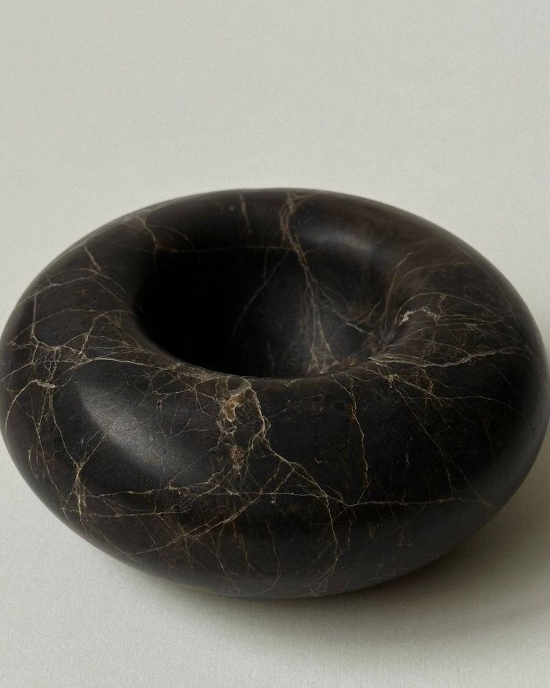 'NIMIA' bowl — detail view