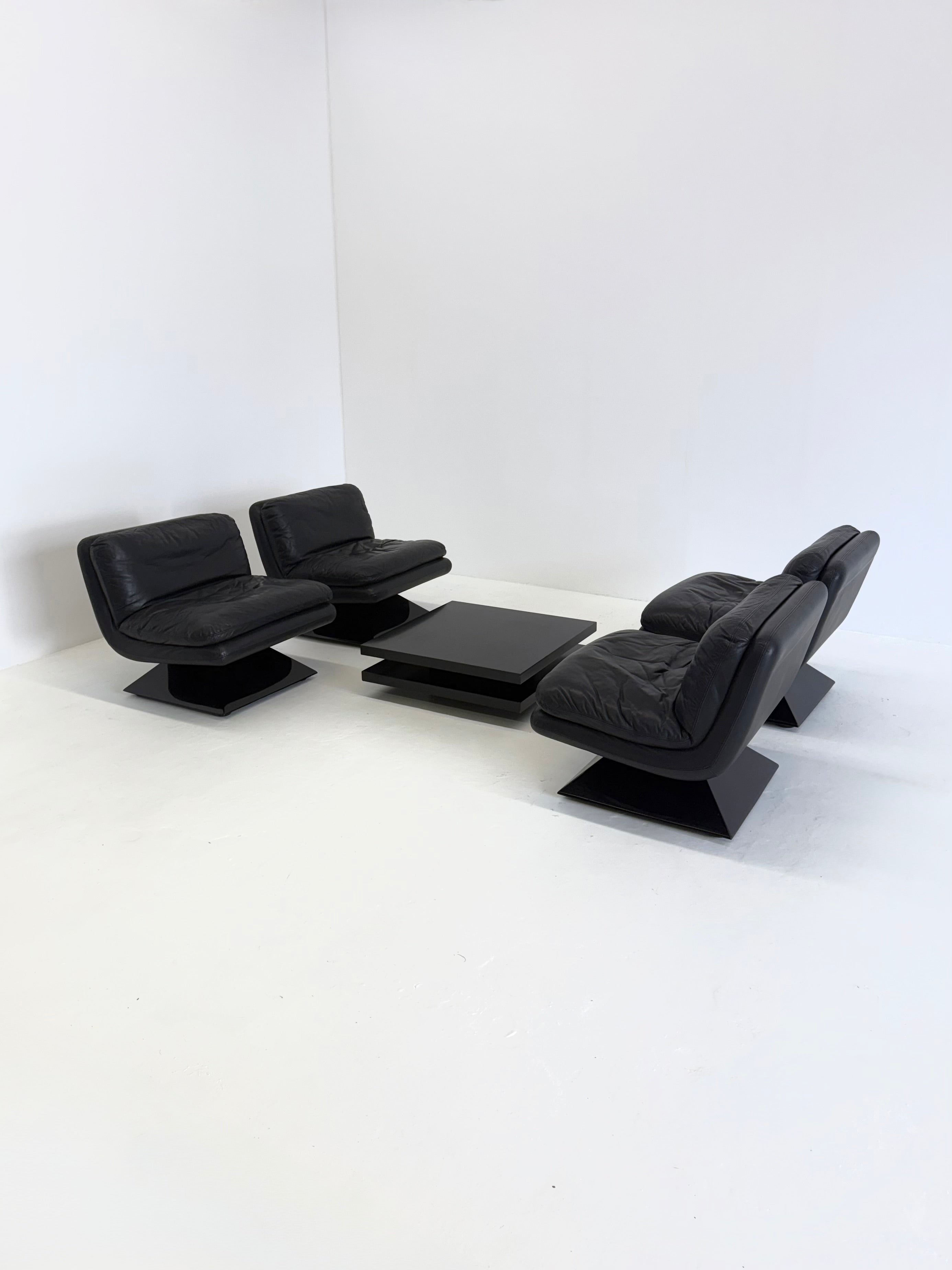 Armchairs by Hans von Klier for Giuseppe Rossi di Albizzate — view 9