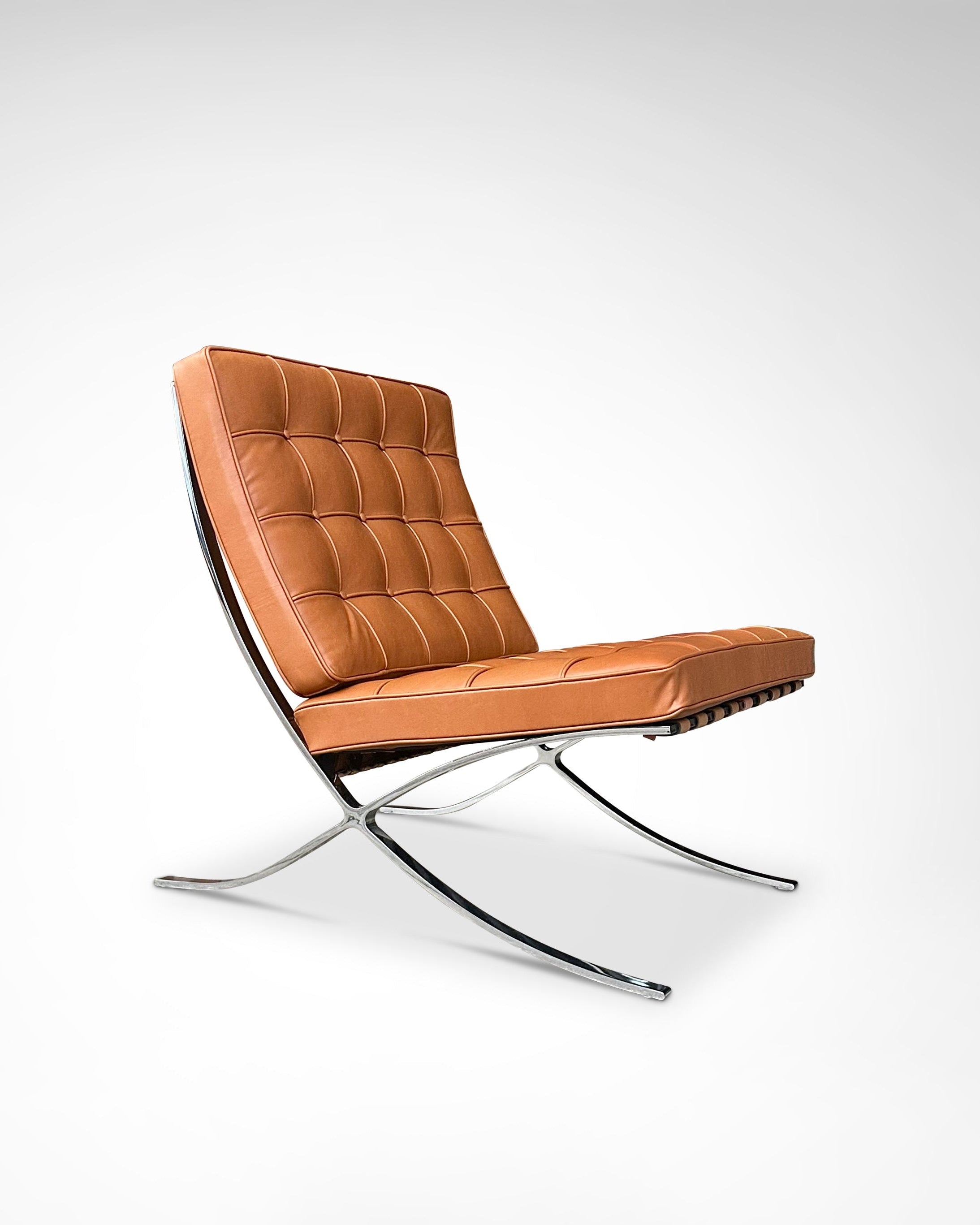 Barcelona lounge chair MR90 by Mies van der Rohe for Knoll — lifestyle setting