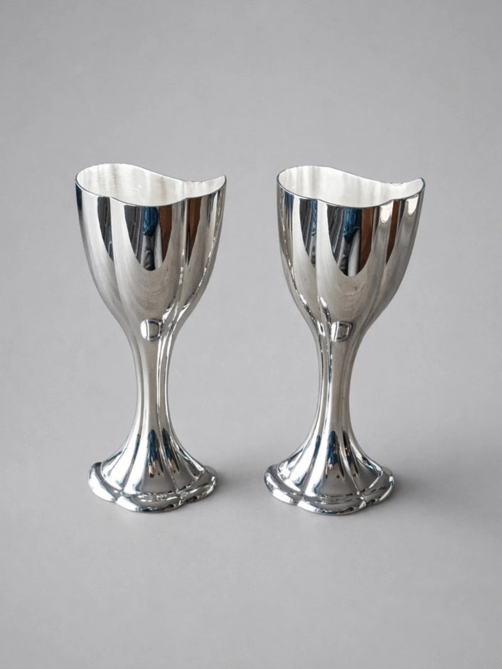 1990s Dutch Vintage Champagne Coupe & Flute in Glass and Silver-plated — detail view