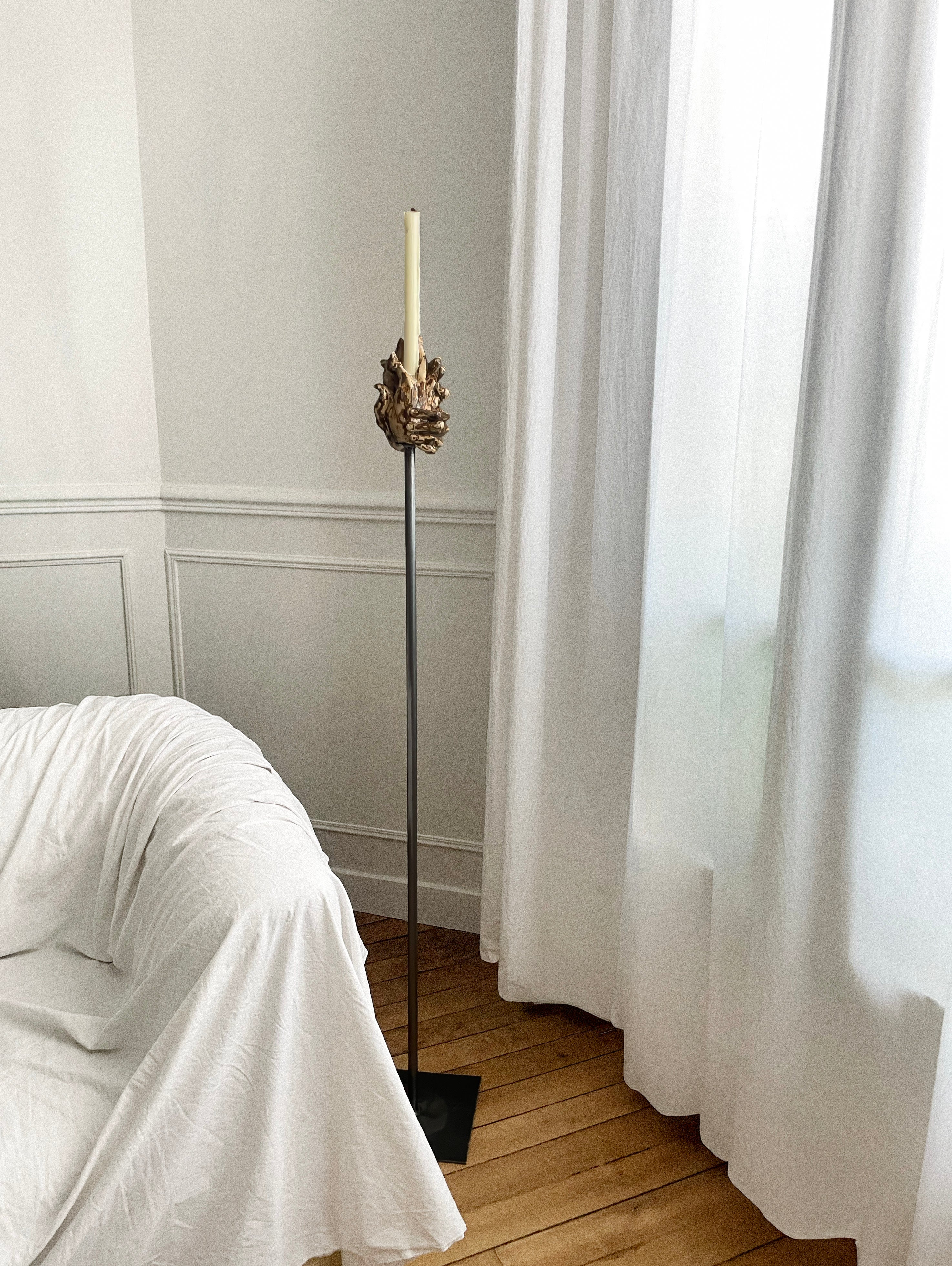 Three-hands standing candle holder in ceramic N°55 by DELPHINE MIQUEL | The Oblist