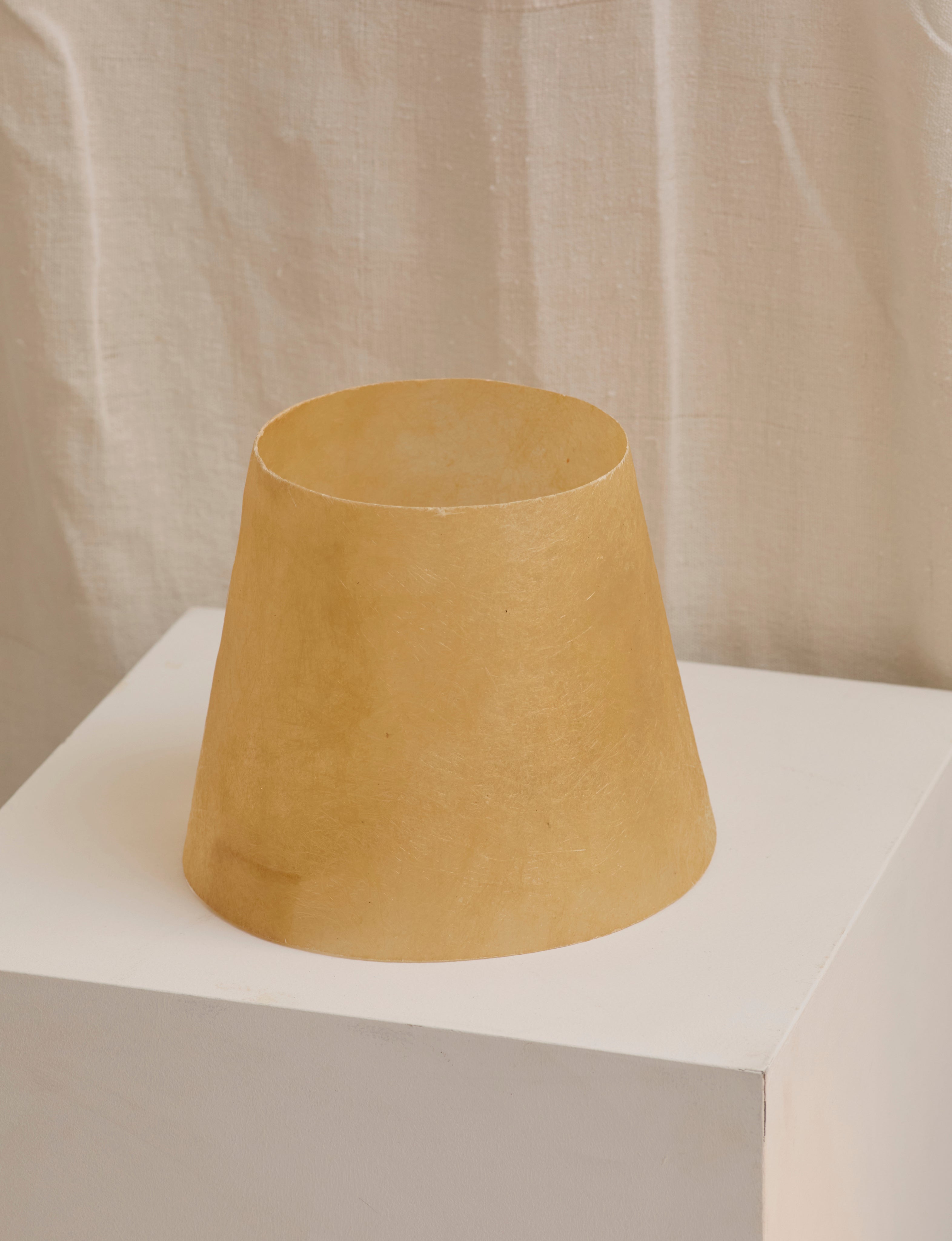 Mid Century Table Lamps with Sculptural Metal Base and Artisanal Fiberglass Shades — view 9