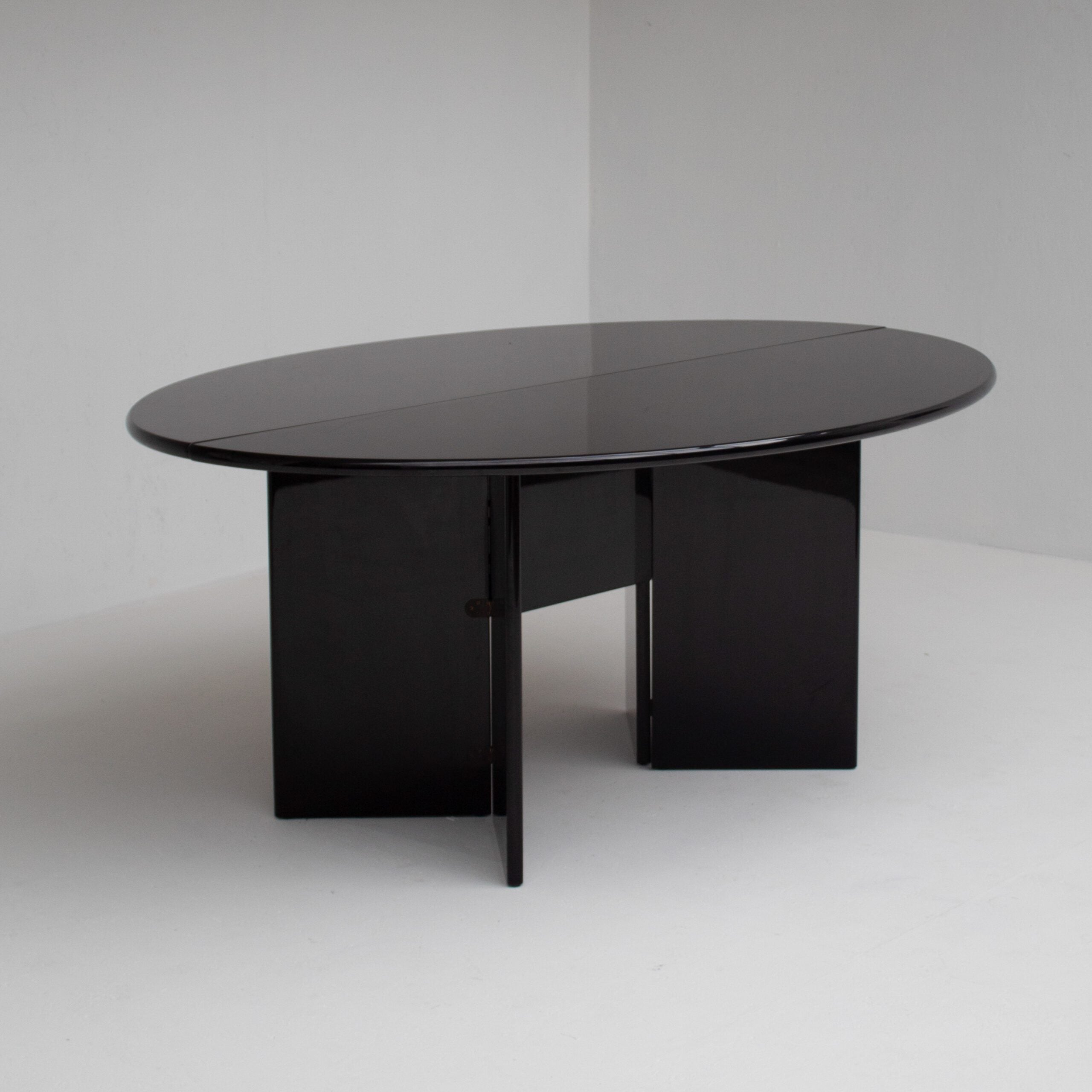 Antella Dining Table by Kazuhide Takahama for Gavina — lifestyle setting