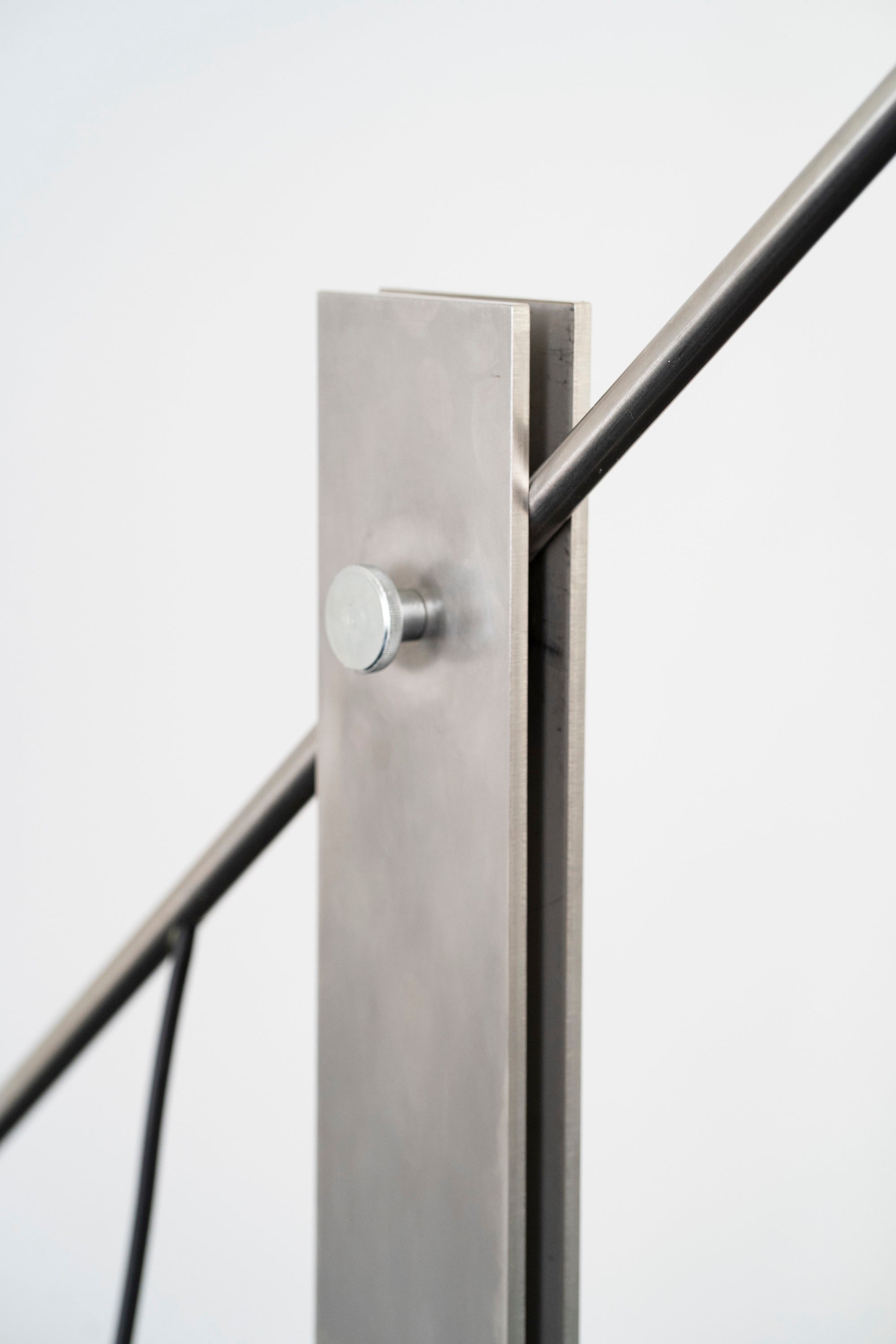 Triangle Floor Lamp | DN_S2502 — close-up of brushed metal base detail