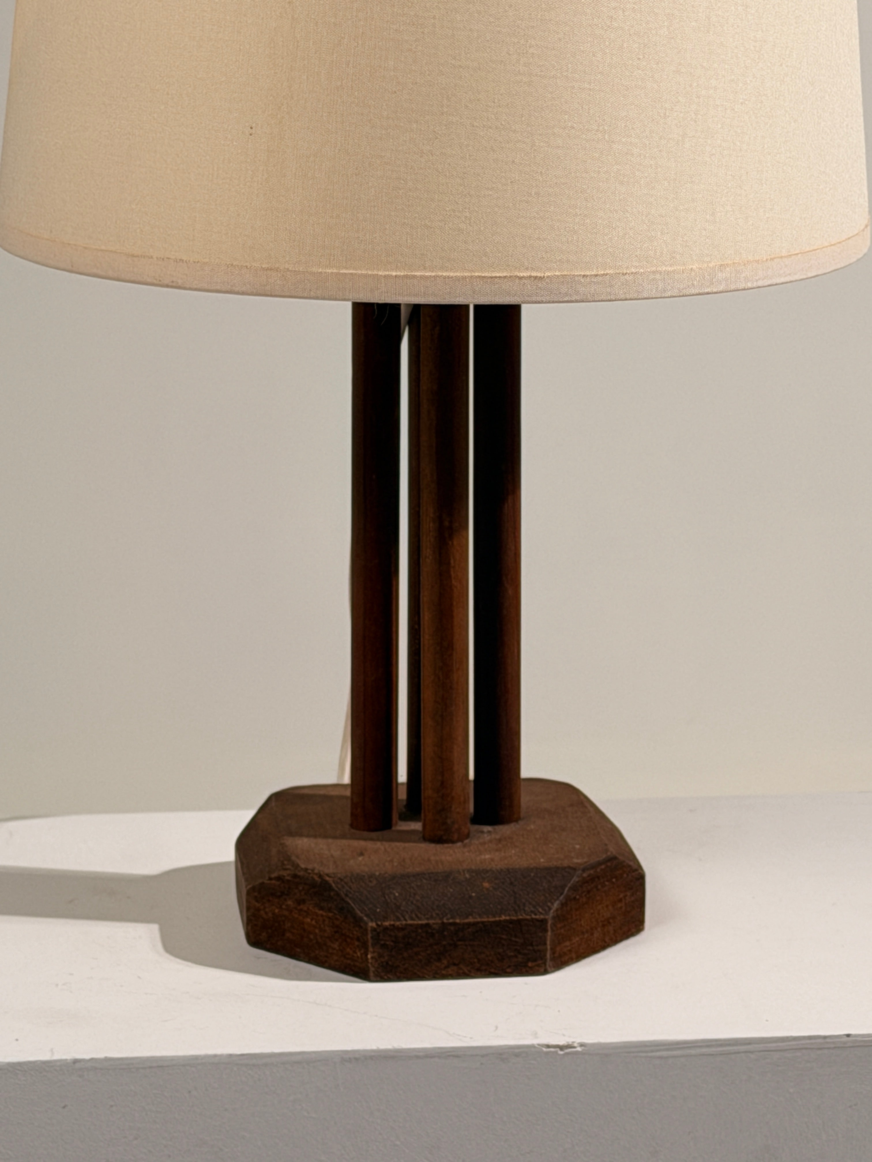 Art Deco table lamp, France, circa 1930.  — detail view