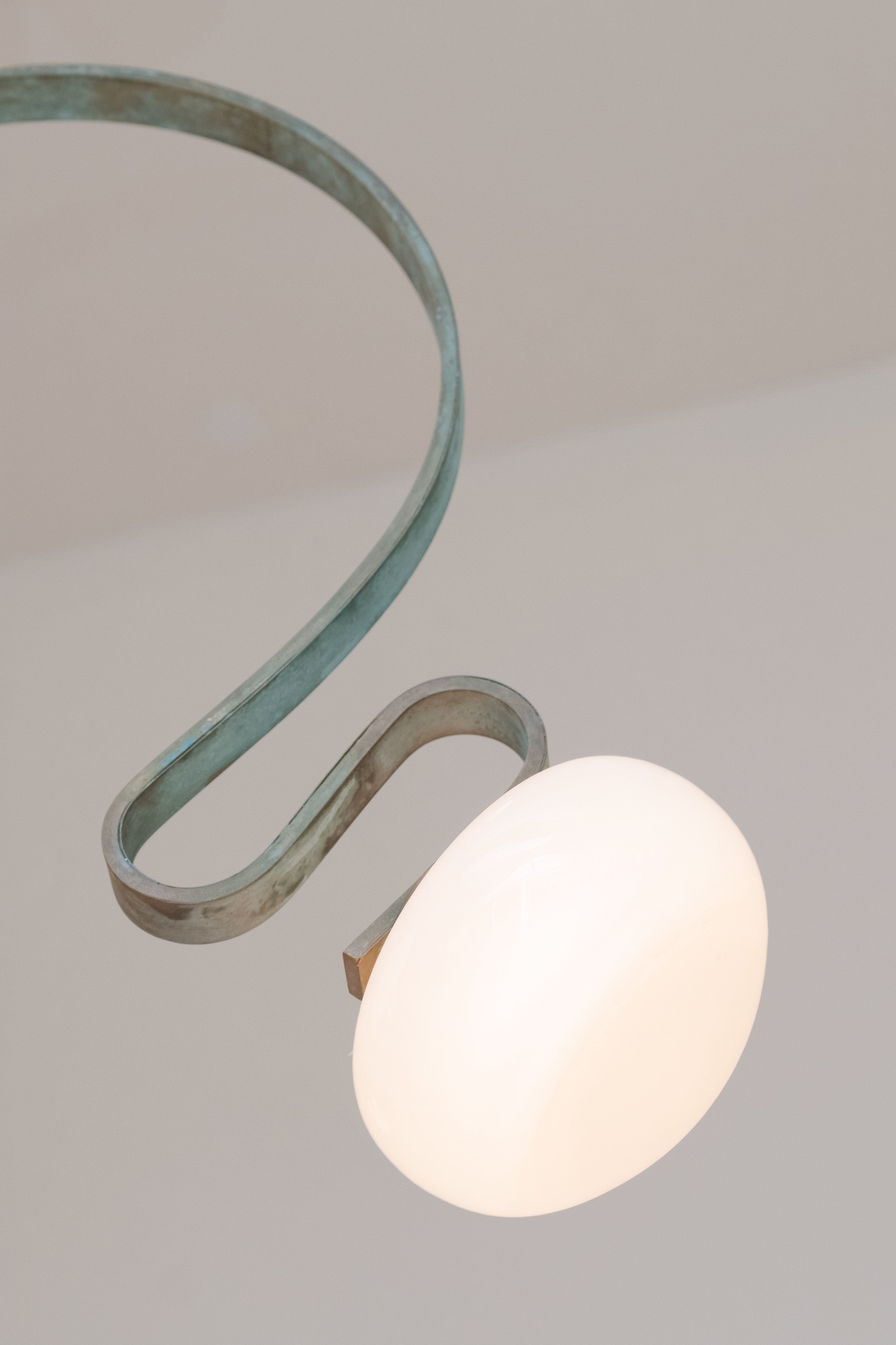 Coronette 7 Chandelier — close-up