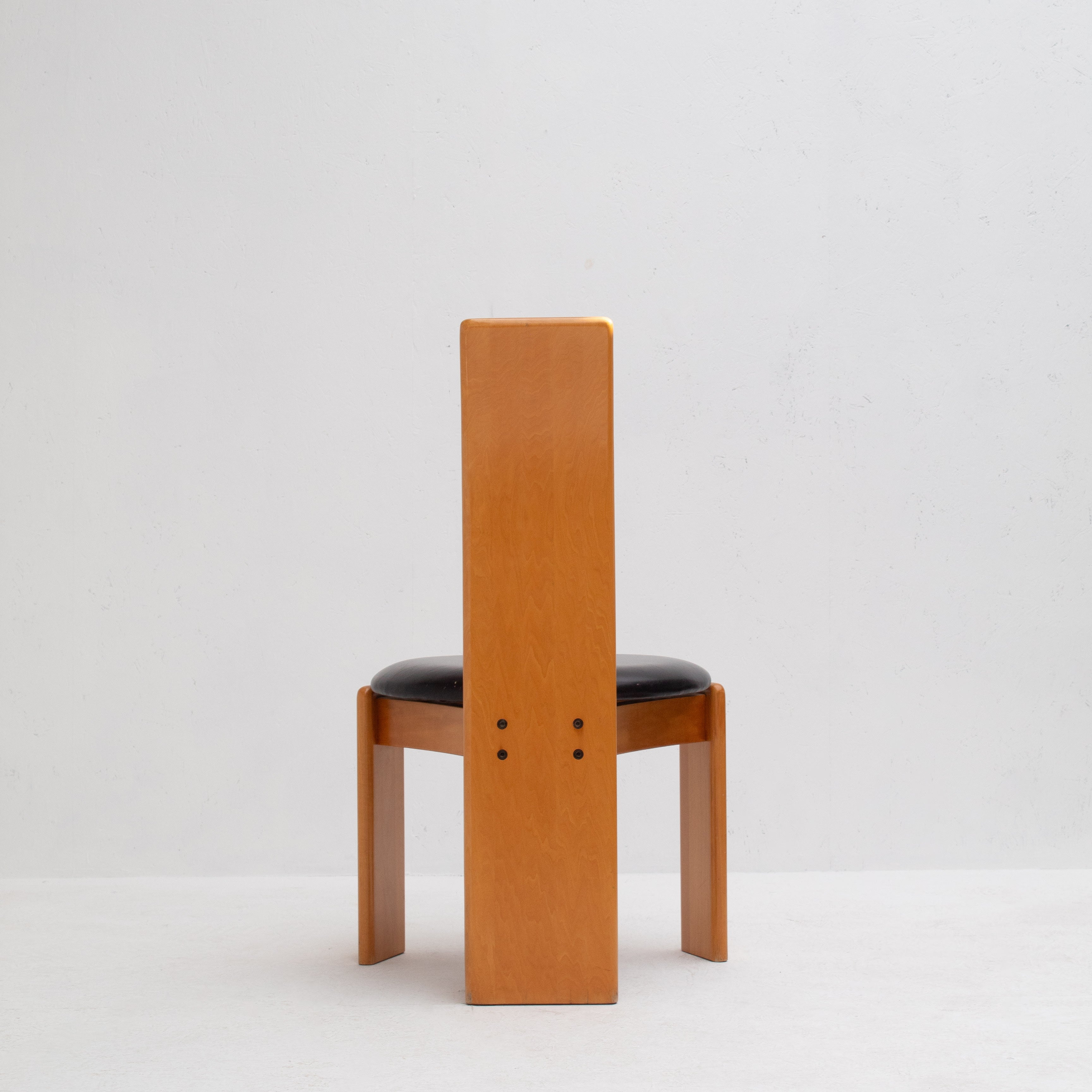 Set of Dining Chairs in Wood and Leather by Mario Marenco for Mobil Girgi — rear view highlighting wooden backrest and leathe