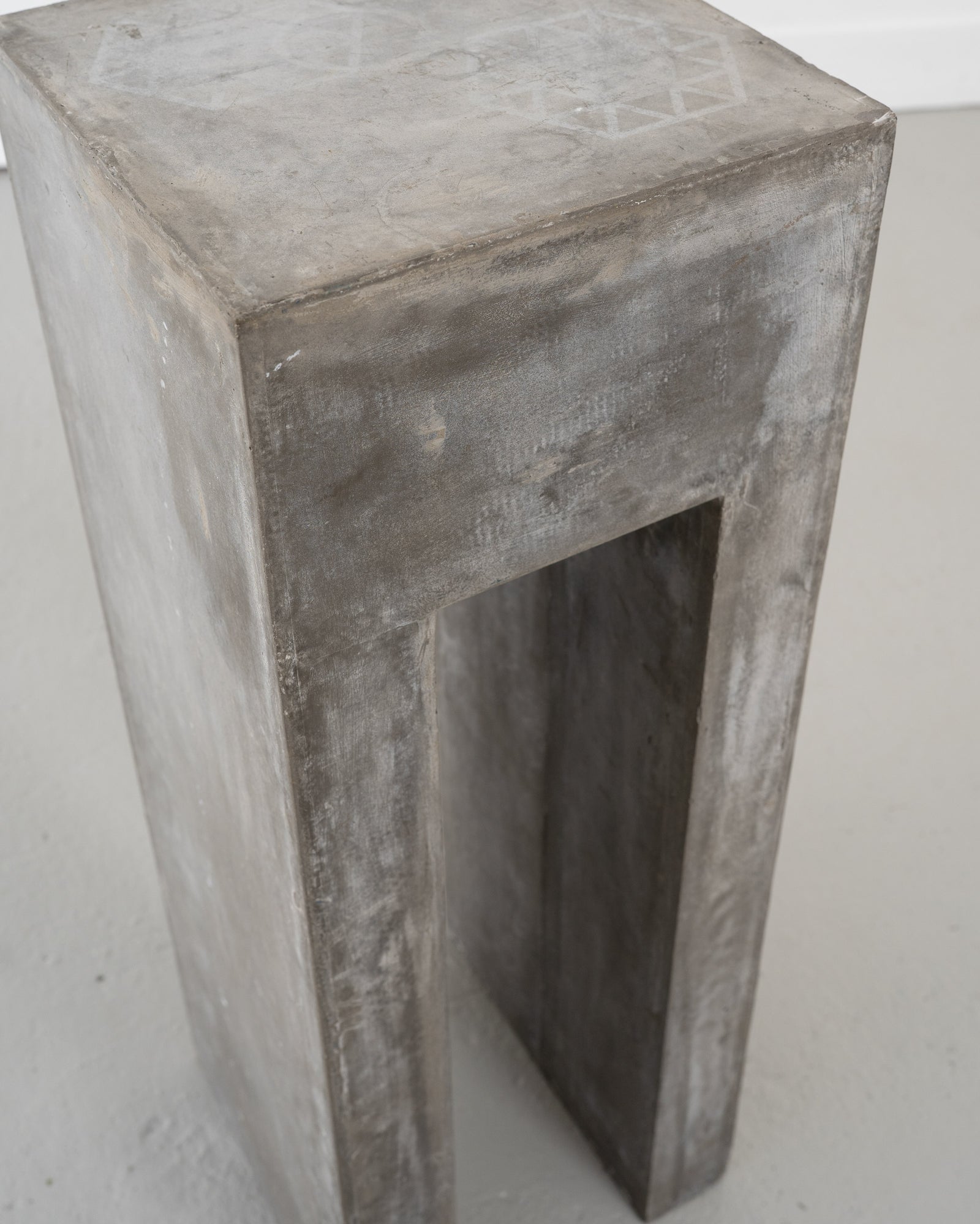 Sculptural Composite Simulated Zinc Plinth — lifestyle setting