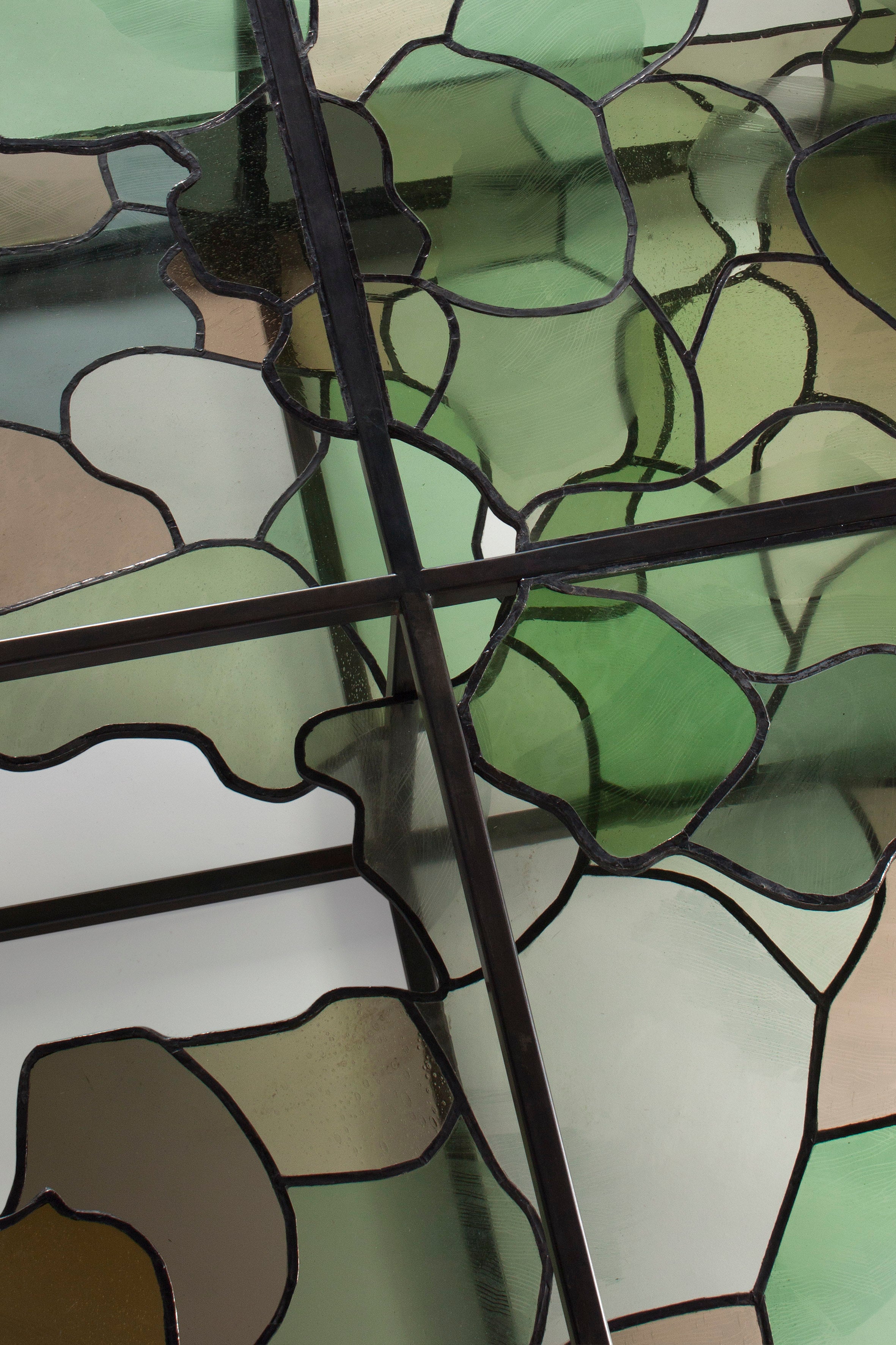 IRATY coffee table Vitrail church glass — close-up