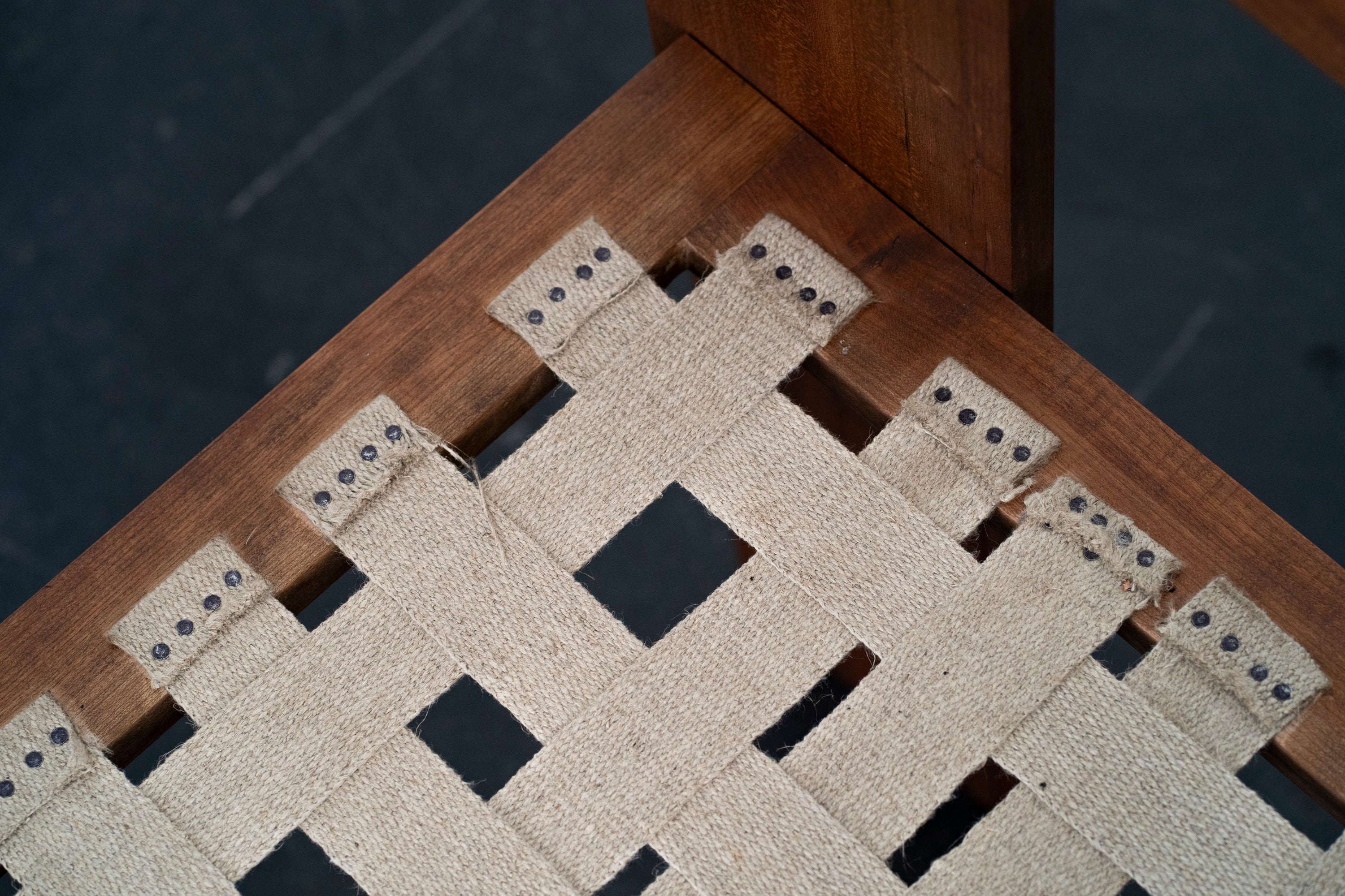 Overlap Arm Chair | DN_S2508 — top view of woven fabric seat