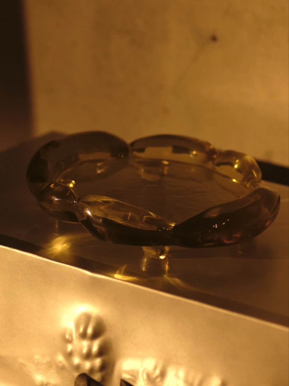 Moll 1.0 Tray — detail view