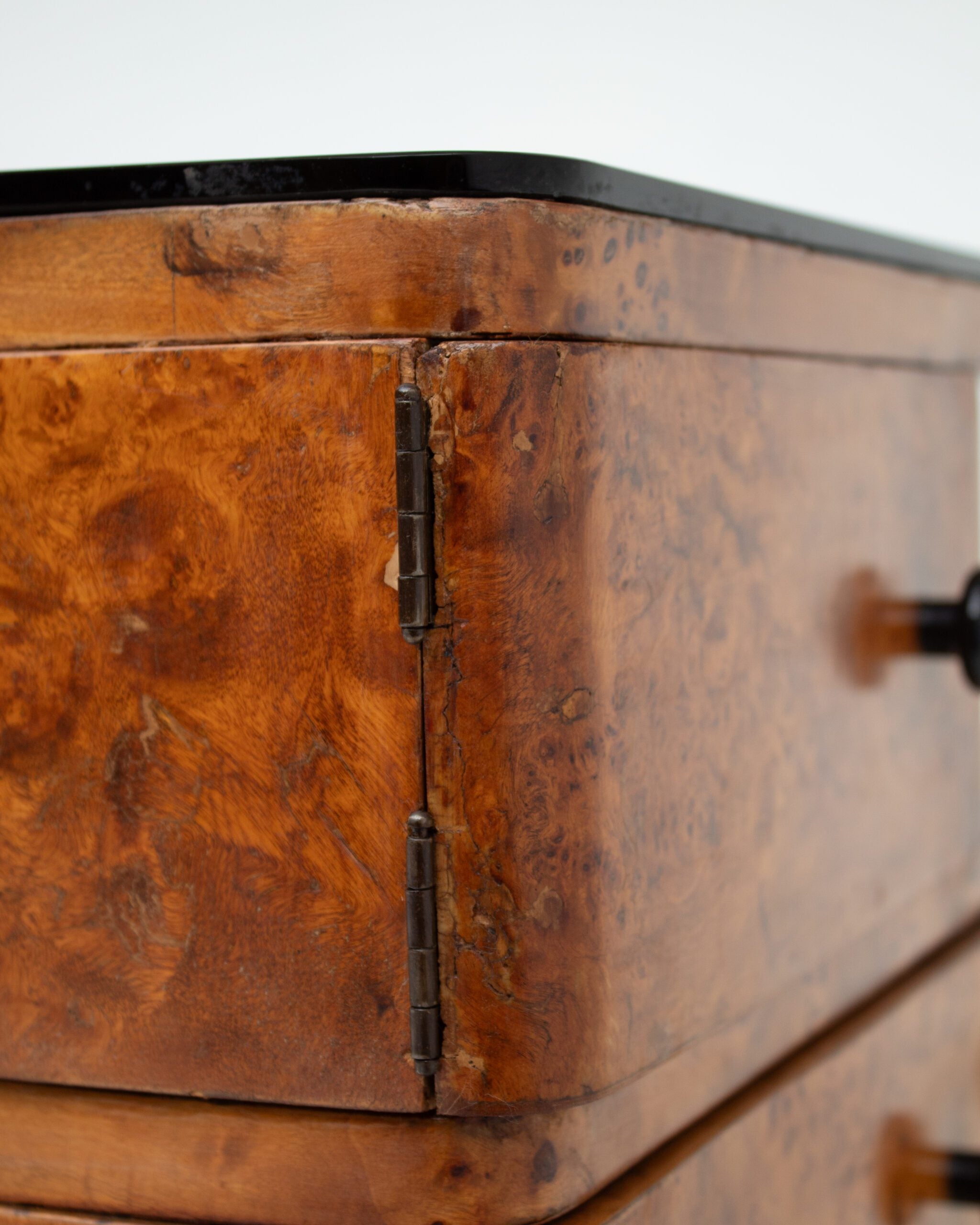 Pair of Art Deco Nightstands in Burlwood — close-up of textured burlwood surface