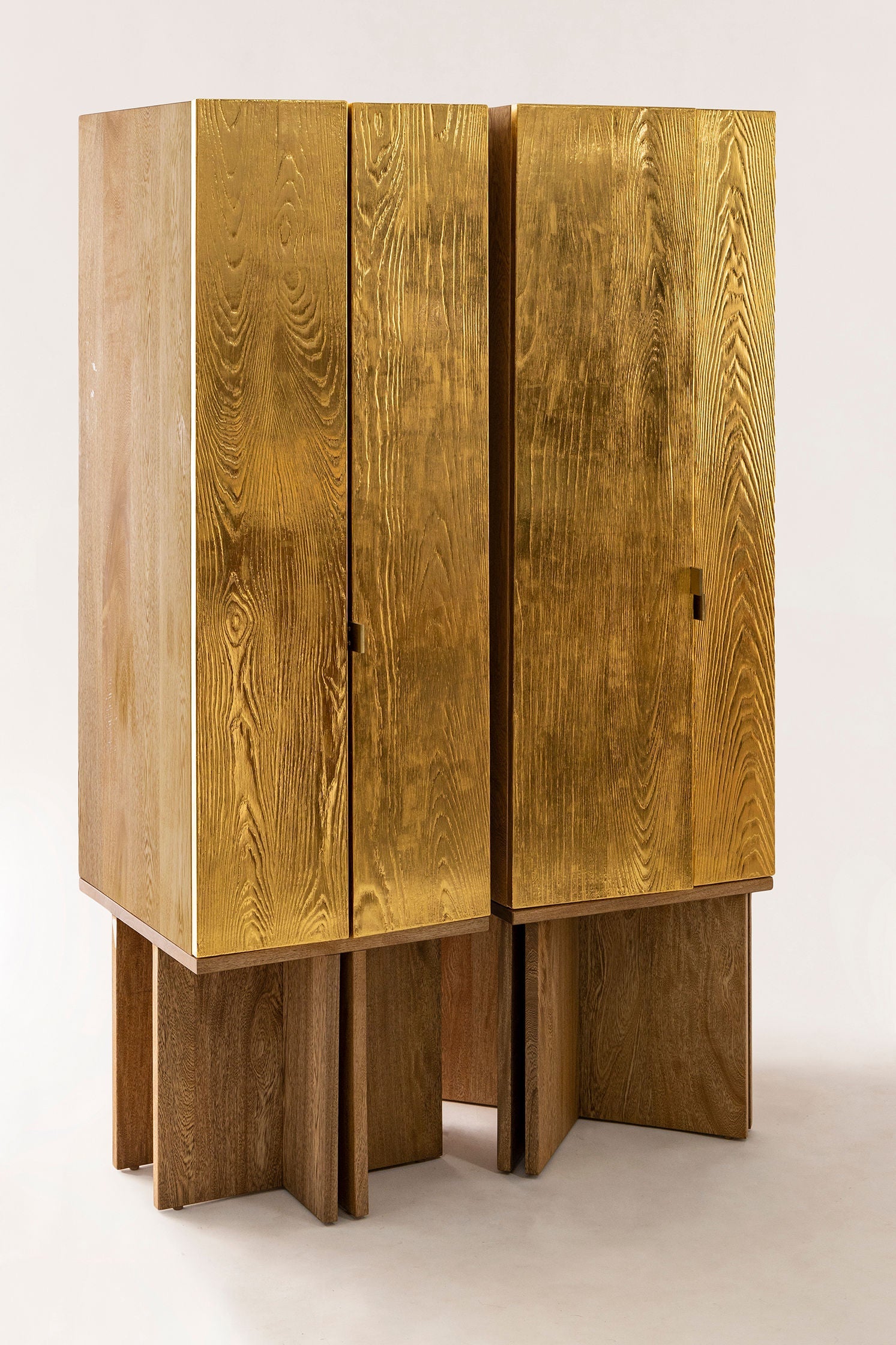 Aurum Cabinet 120 | Limited Edition 20 — close-up