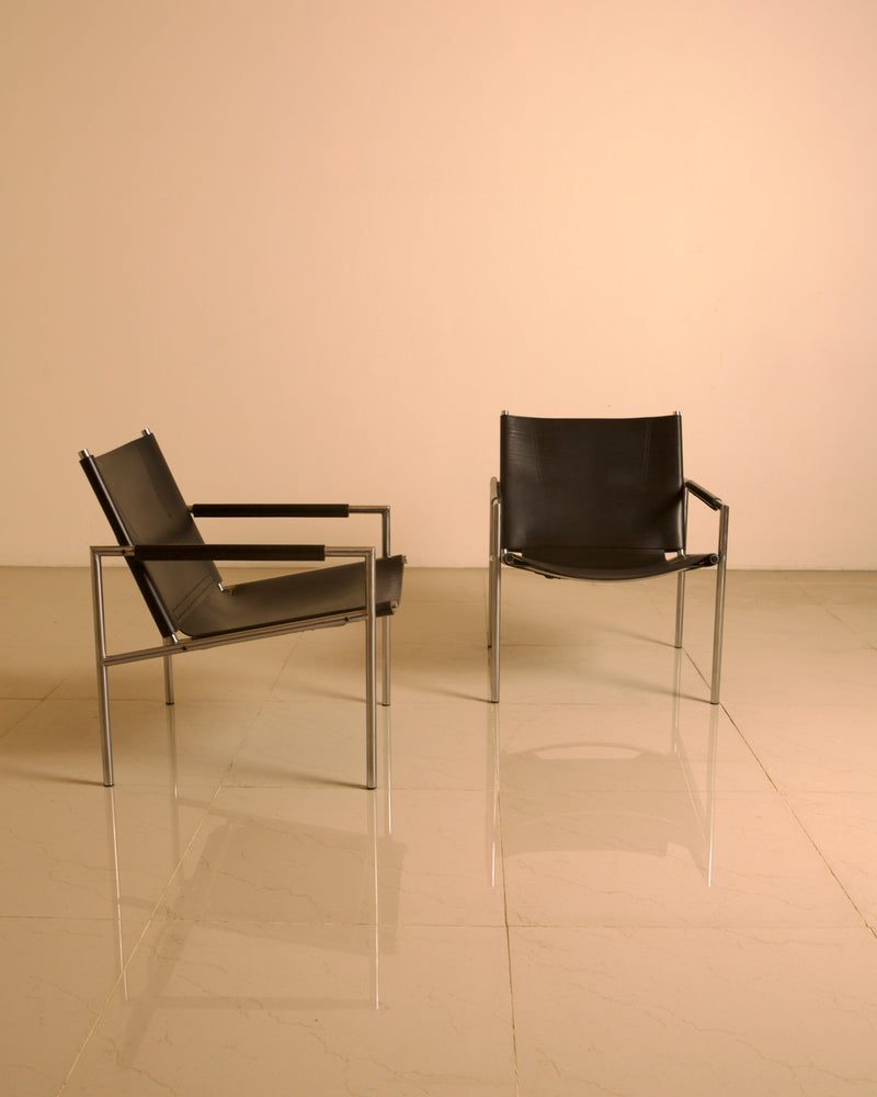 Pair of "SZ02" armchairs in black leather by Martin Visser for Spectrum 80's by Treaptyque | The Oblist