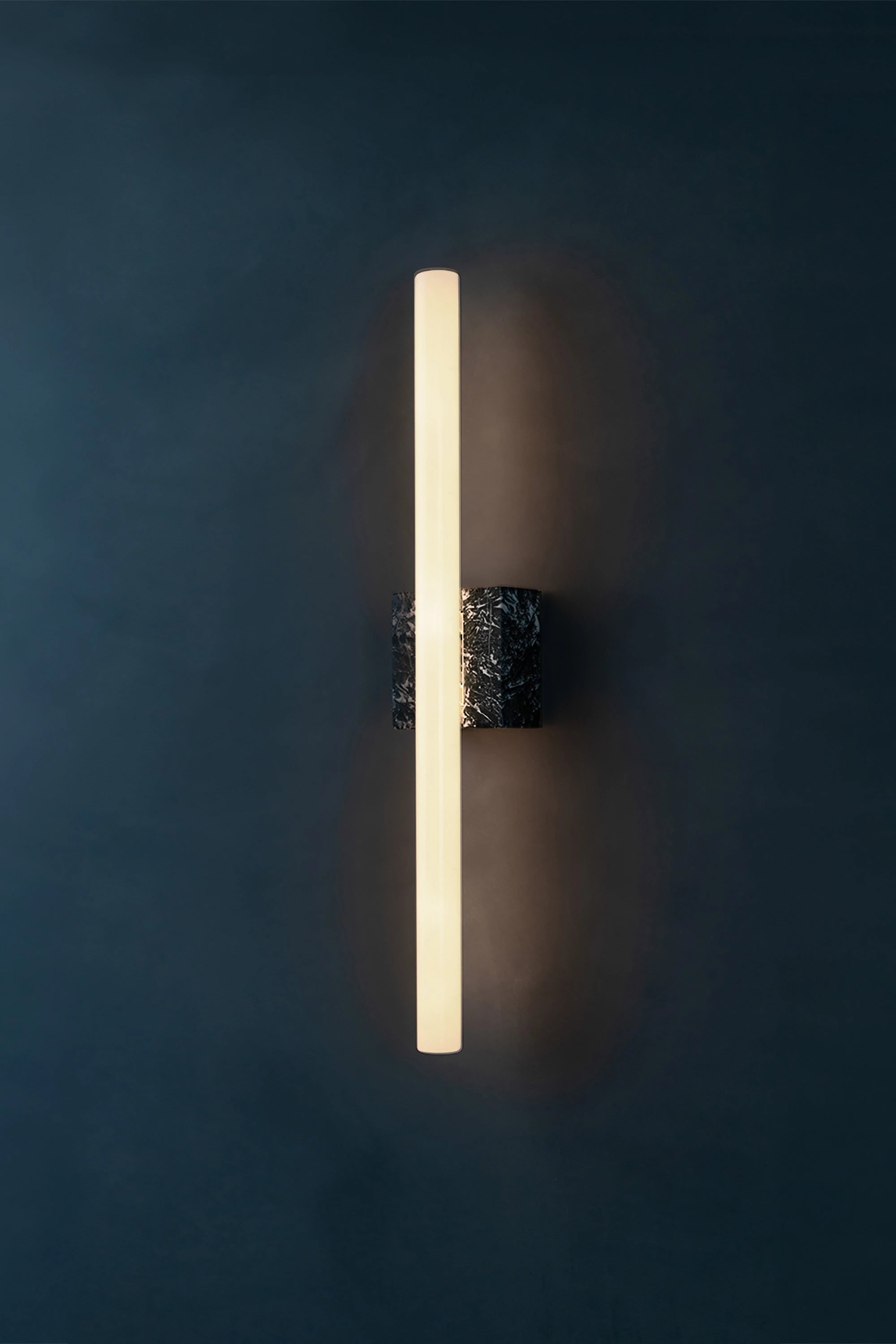 NEA MARBLE 50 — top view of wall light with marble base