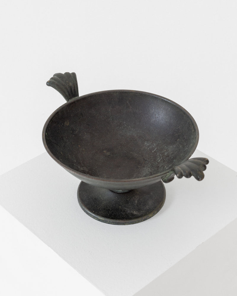 Bronze Art Deco pedestal bowl with shell handles by Ystad Metall