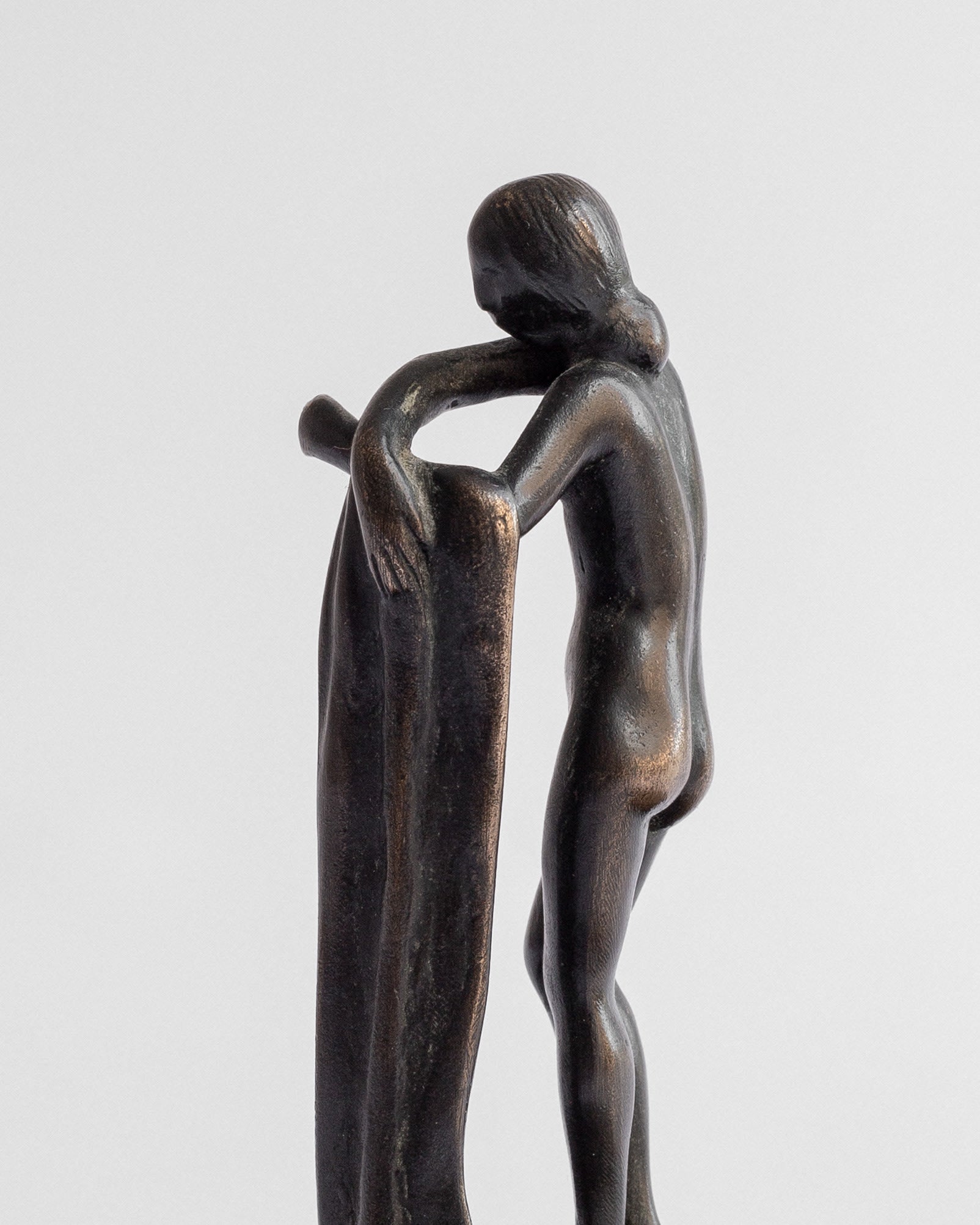 Art Deco Decorative Dish by Arvid Knöppel, Sweden, 1920s-30s — close-up