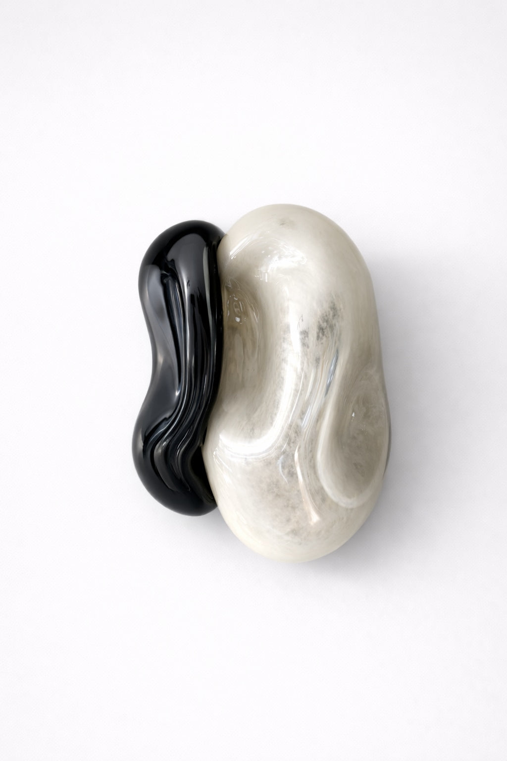 Nacre XIV' Sculpture — close-up of black and white resin detail