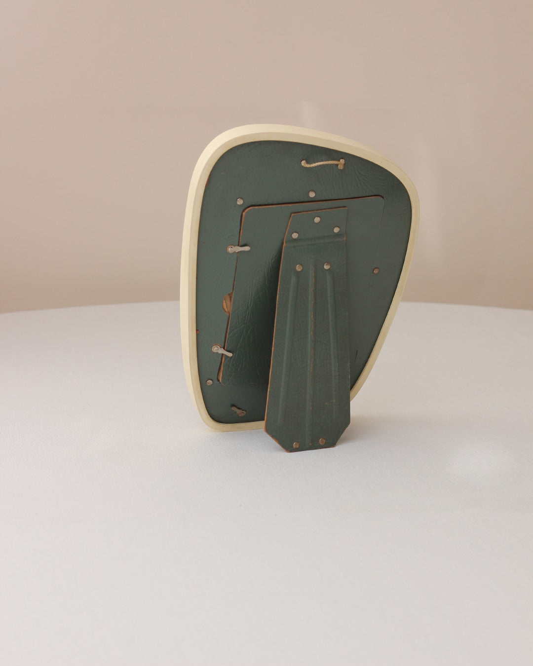 1950s Picture Frame — lifestyle setting