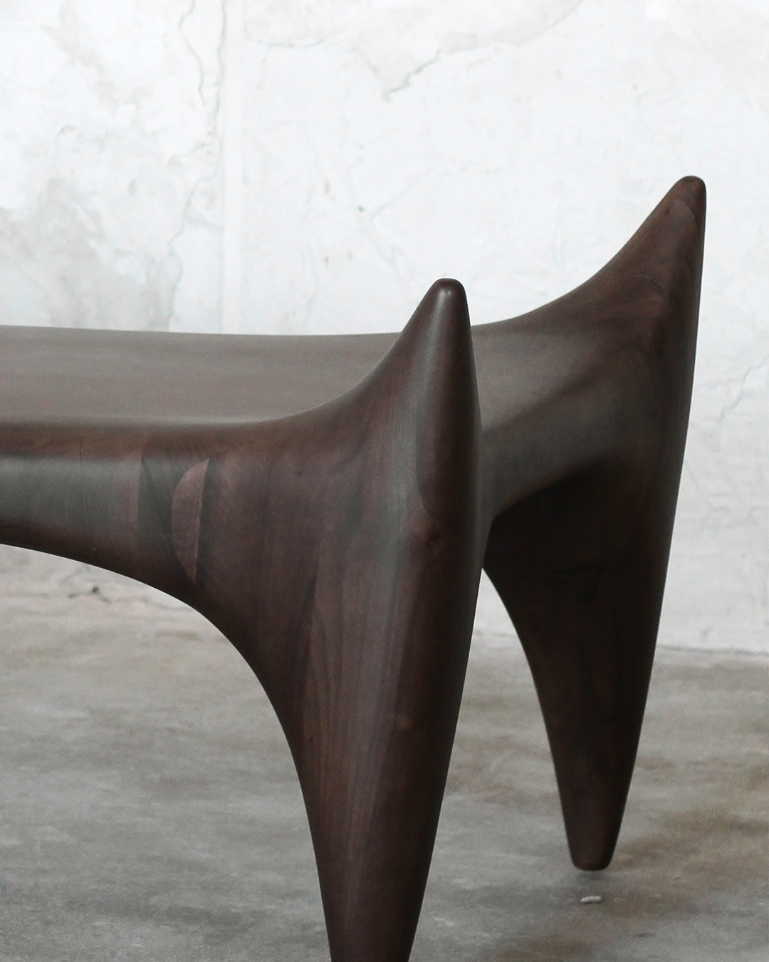 Voron Bench — close-up of dark wood legs and surface