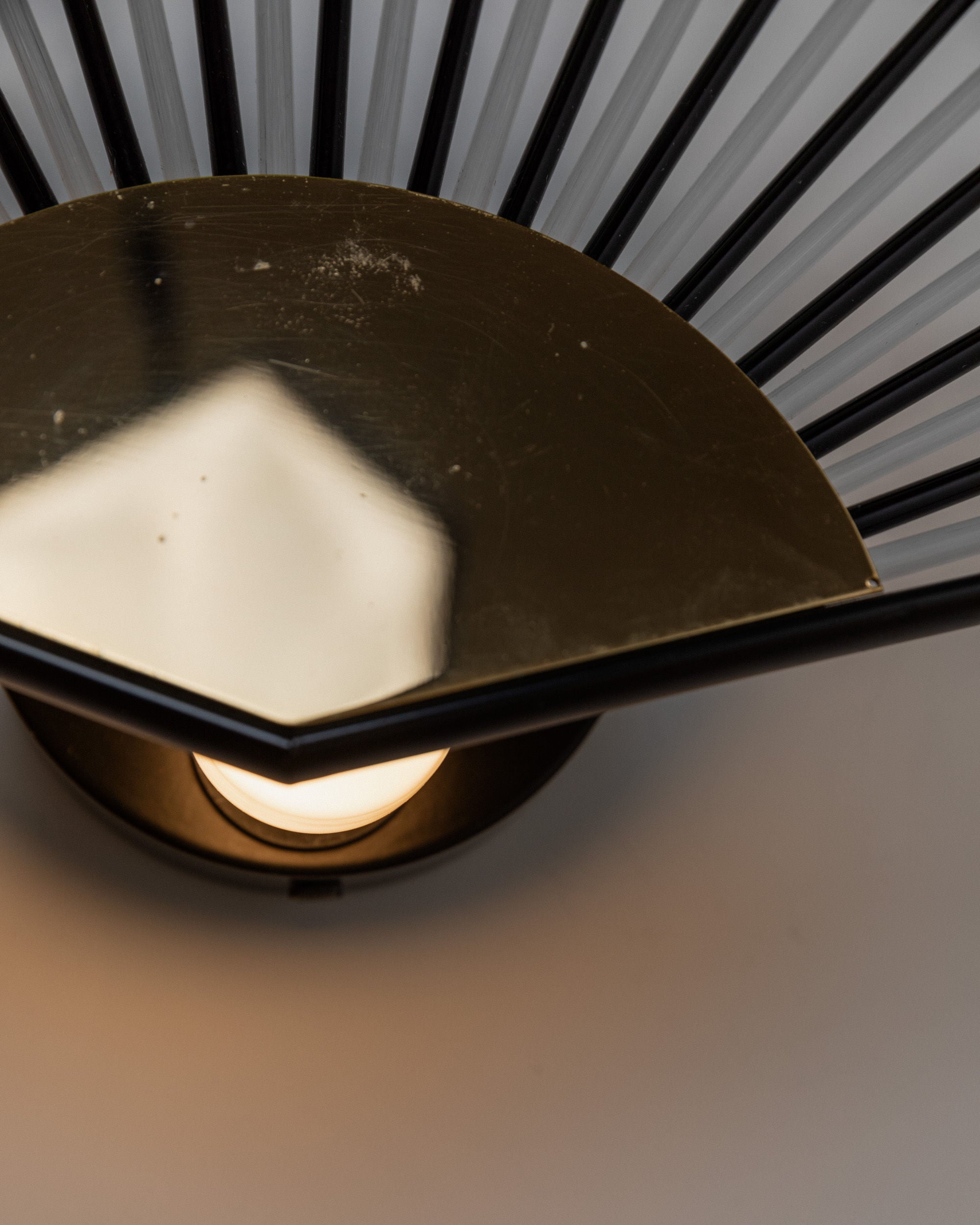 Wall Light Fan Shape, Italy 1980s — close-up of black metal design