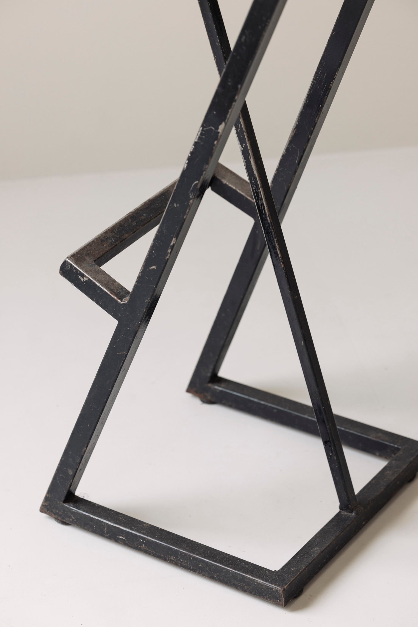 Set of 2 Modernist French bar stools, 1950s — lifestyle setting