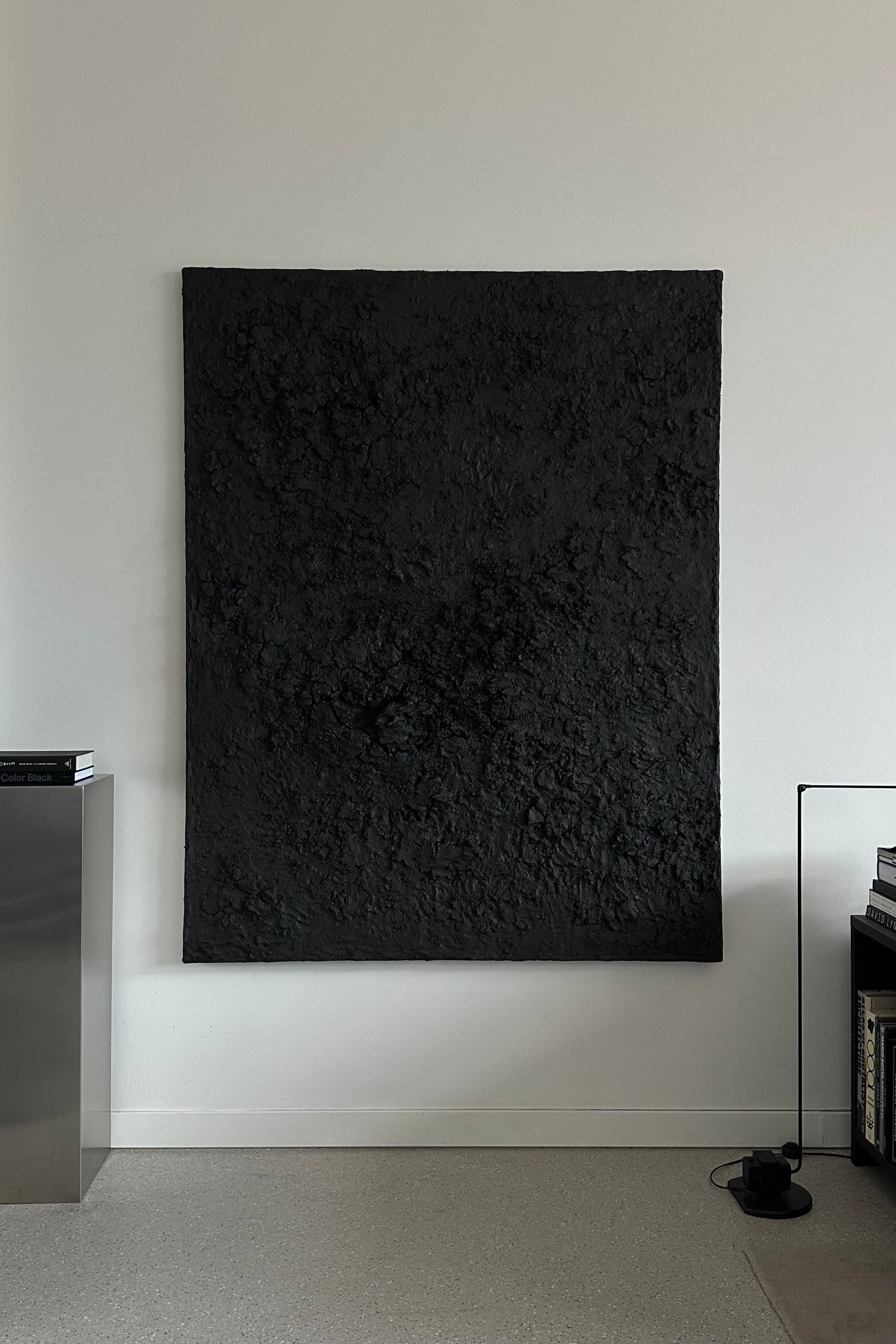 'SUSPIRIUM 07' sculptural wall art — detail view