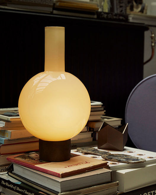 'Glass Puritan' Table Lamp