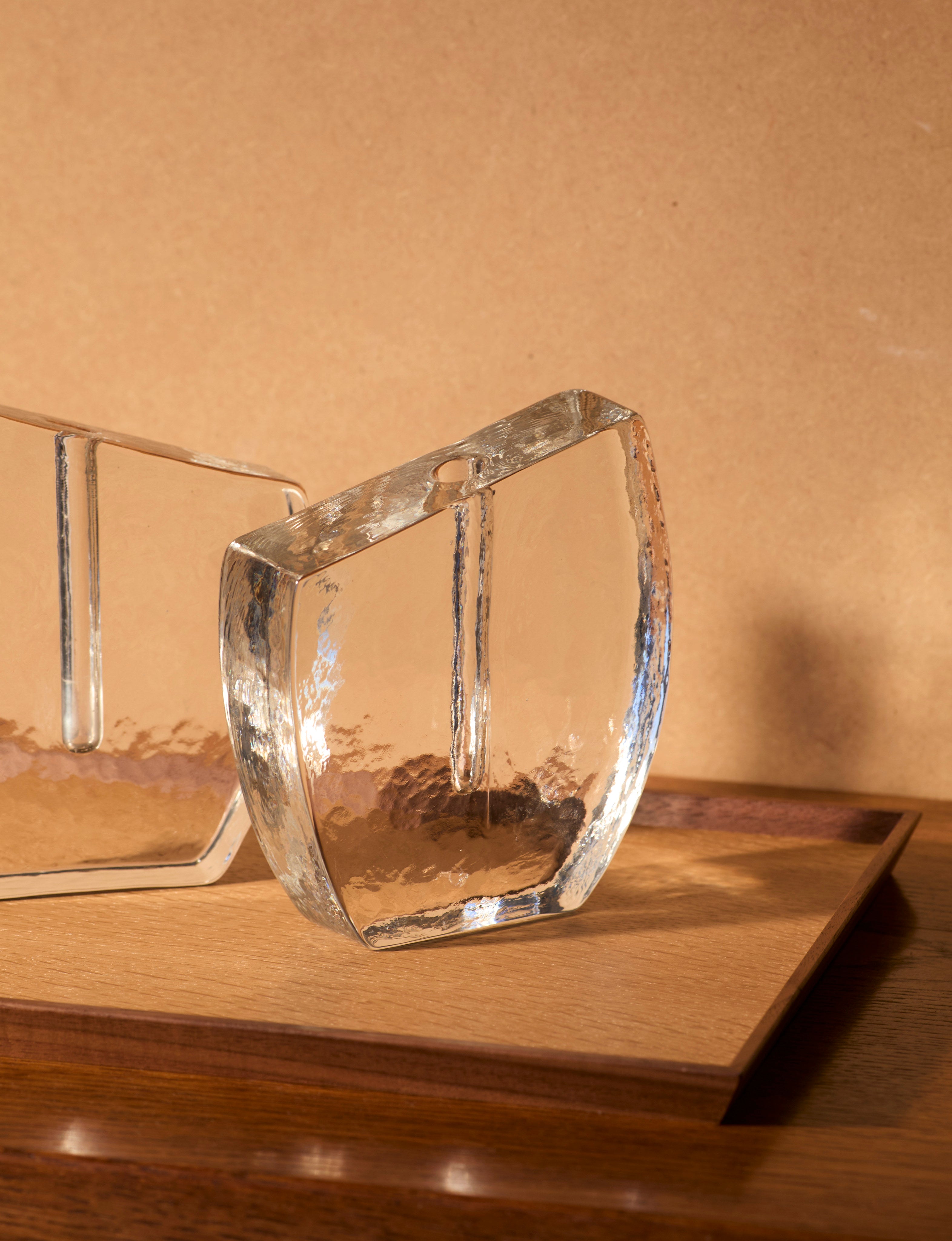 Vintage unifleur / stem vase in European glass c. 1960-70 — alternate view