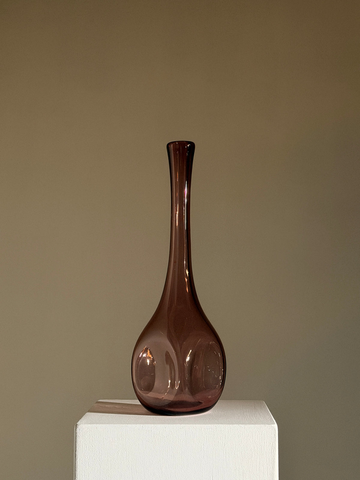 Set of four blown glass pieces, France, 1970.  — additional view
