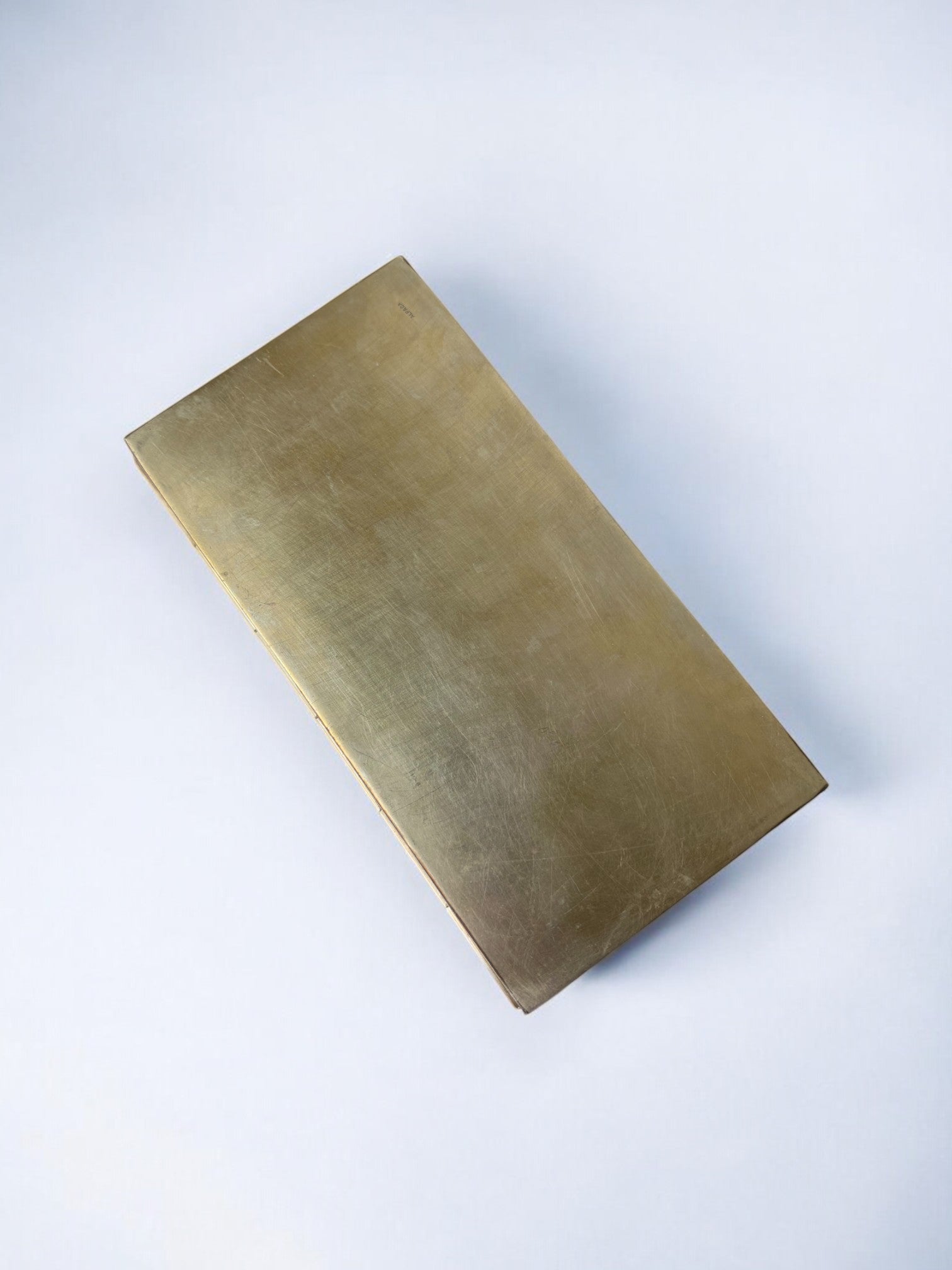 Italian 1960s Fish Mosaic Trinket Box in Ceramic and Brass — top view of brass surface