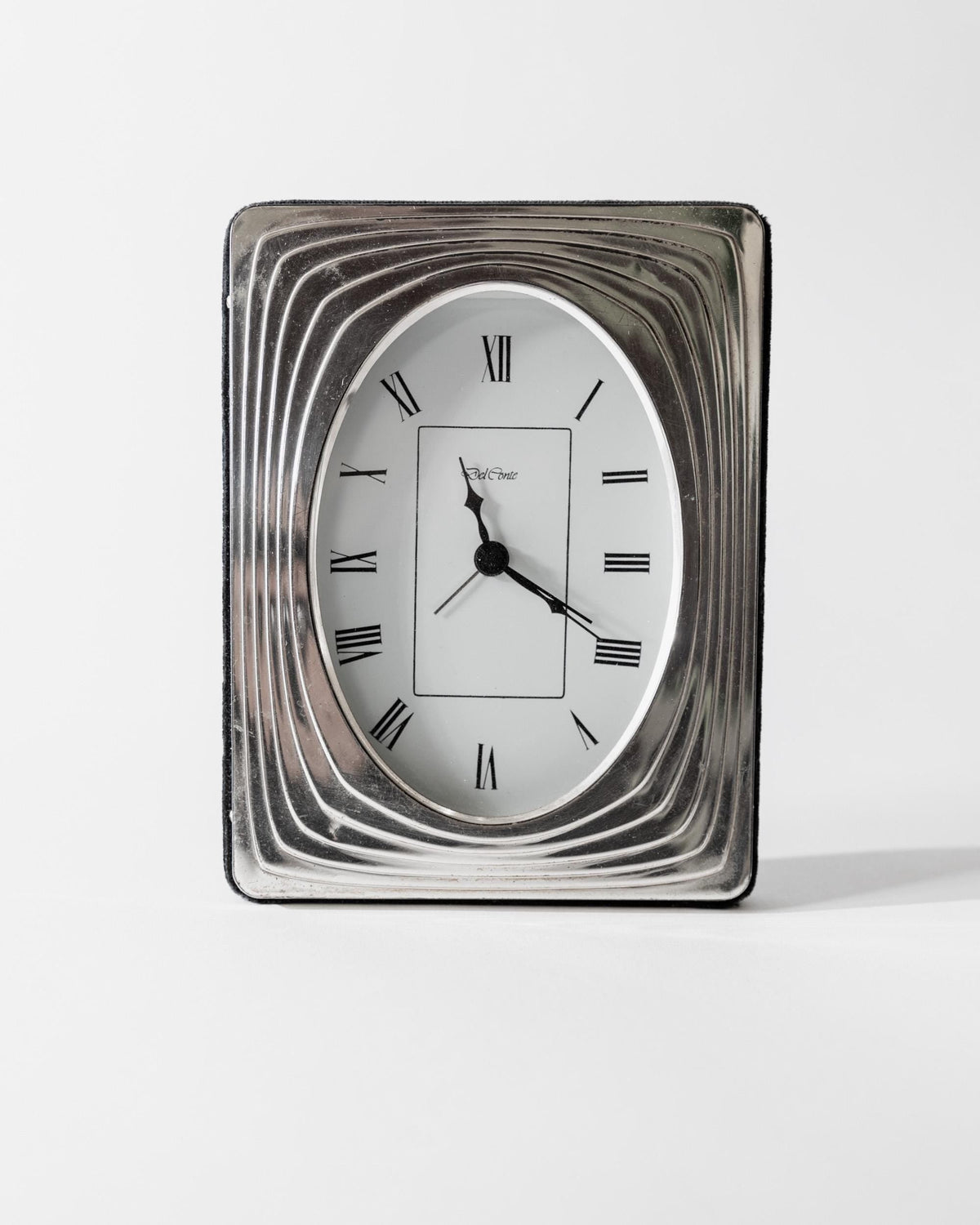 Vintage 1960s Silver Plated Desk Clock by Del Conte Italy, Rectangular Case with Oval Clock Face, Mid Century Design, Elegant Gift Idea — view 10
