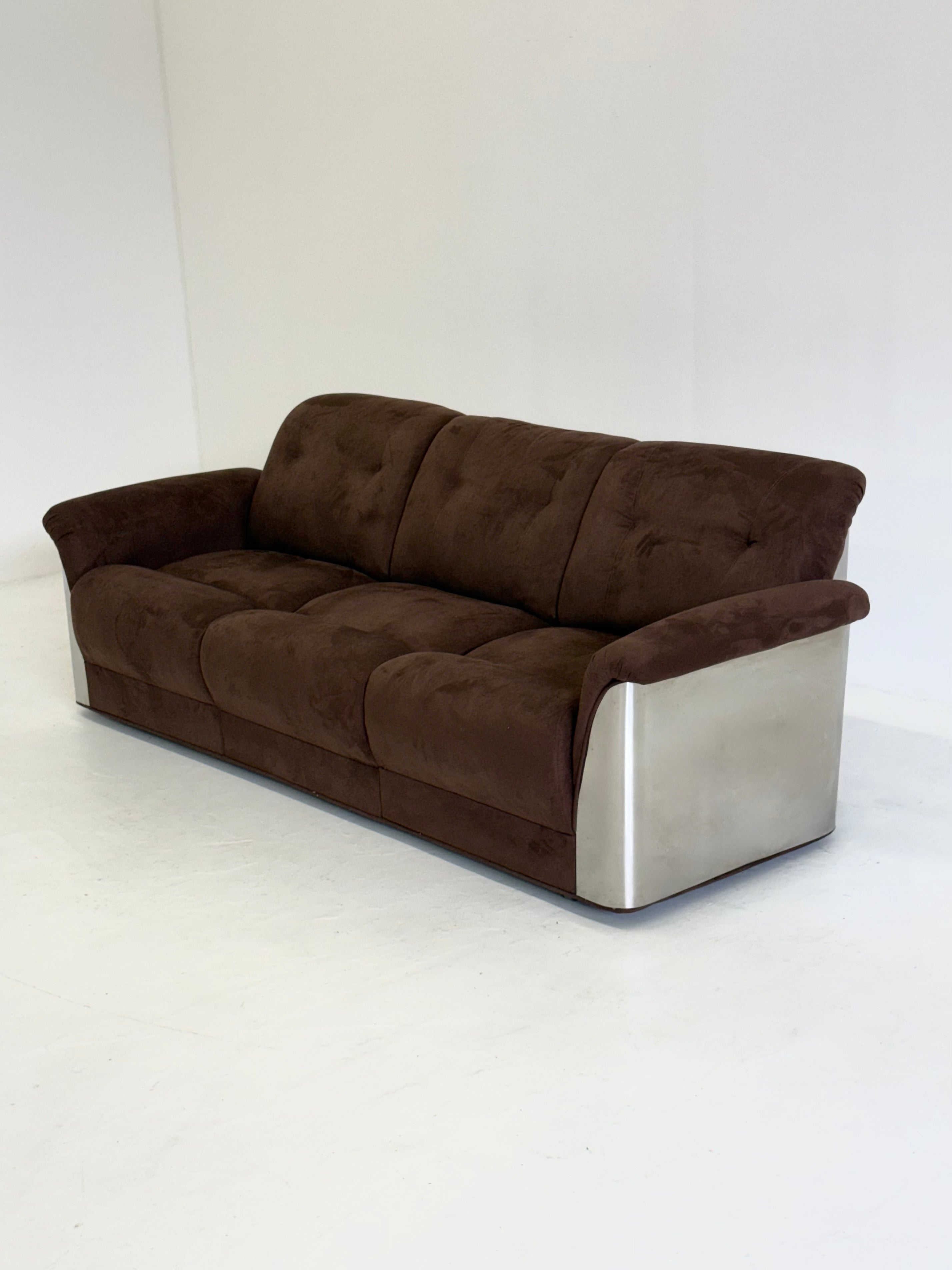 Gian Pietro Arosio Space Age 3-seater sofa by Wintage | The Oblist