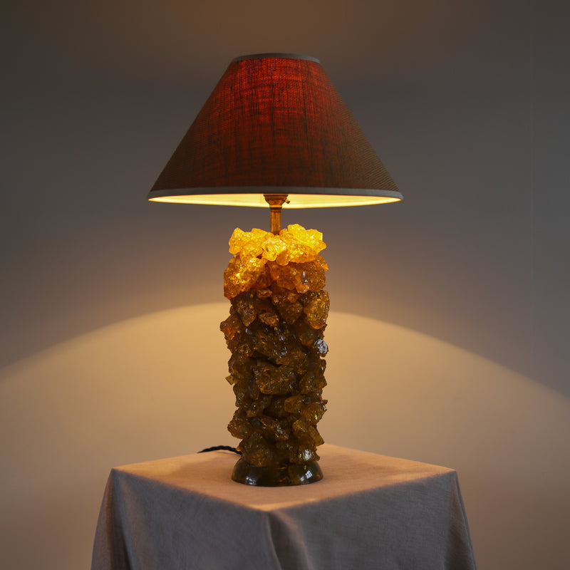 1960s Shatterline 'Cluster' Lamp by Major Lewen Tugwell — close-up of amber glass base