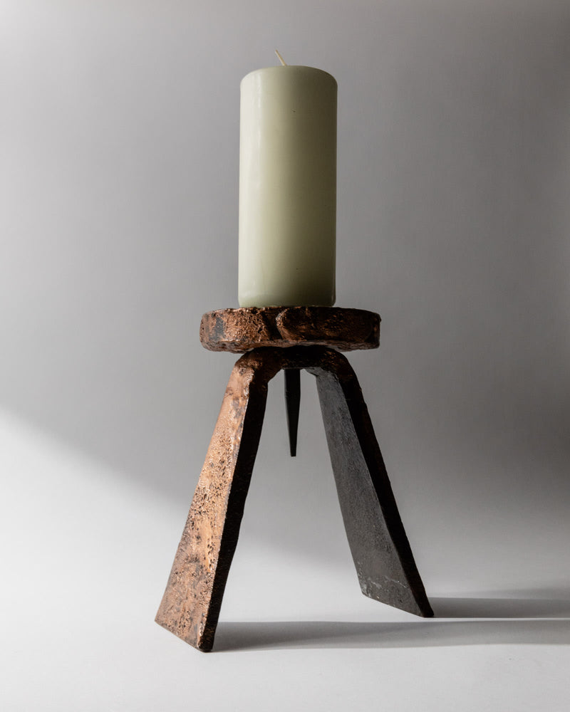 Vintage 1960s Iron Candleholder, Hand Forged Brutalist Design with Copper Texture — close-up of copper-textured base and cand