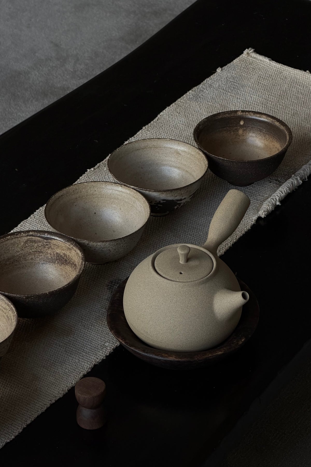 LIMINALIA bowl 02 — lifestyle setting