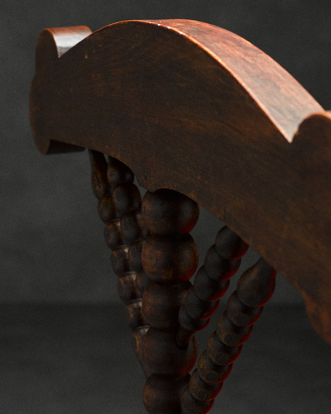 chaise à bobine triangulaire