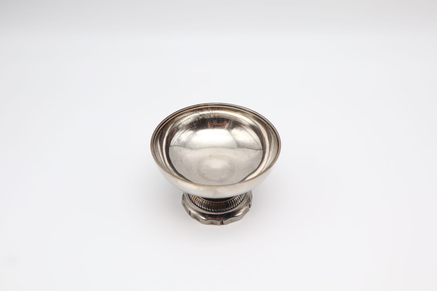 Antique Silver-Plated Footed Trinket Dish – Art Deco Style – ca. 1950 — side angle