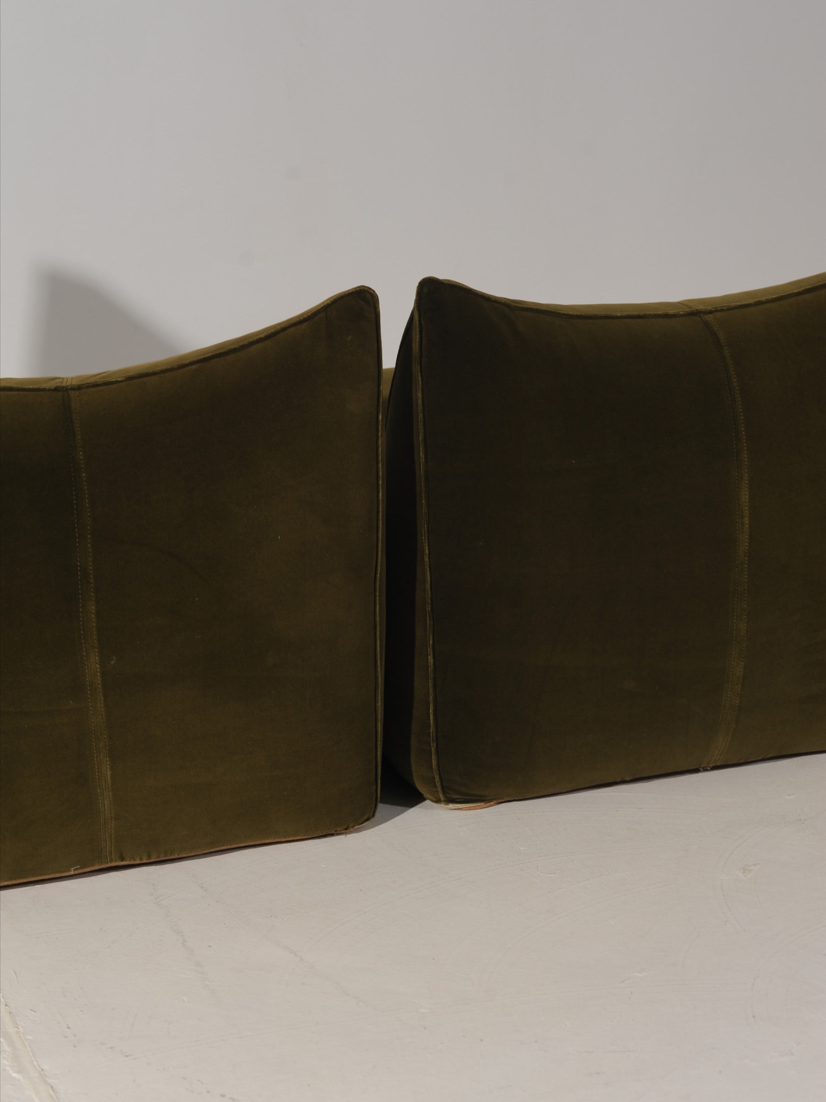Rare Le Bambole Sectional Sofa by Mario Bellini, Italy 1971 — alternate view