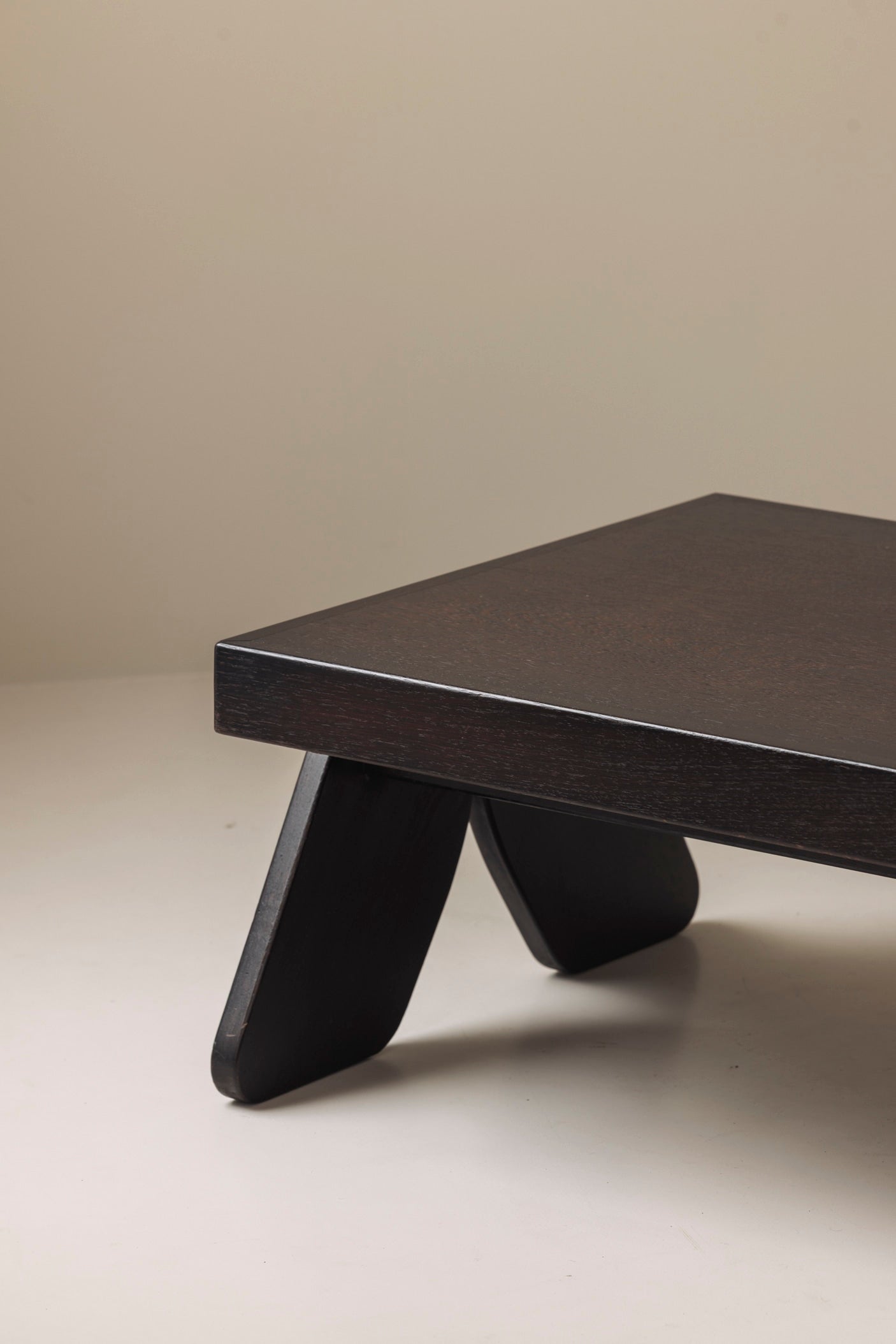 French brutalist coffee table in wenge, 1970s — detail view