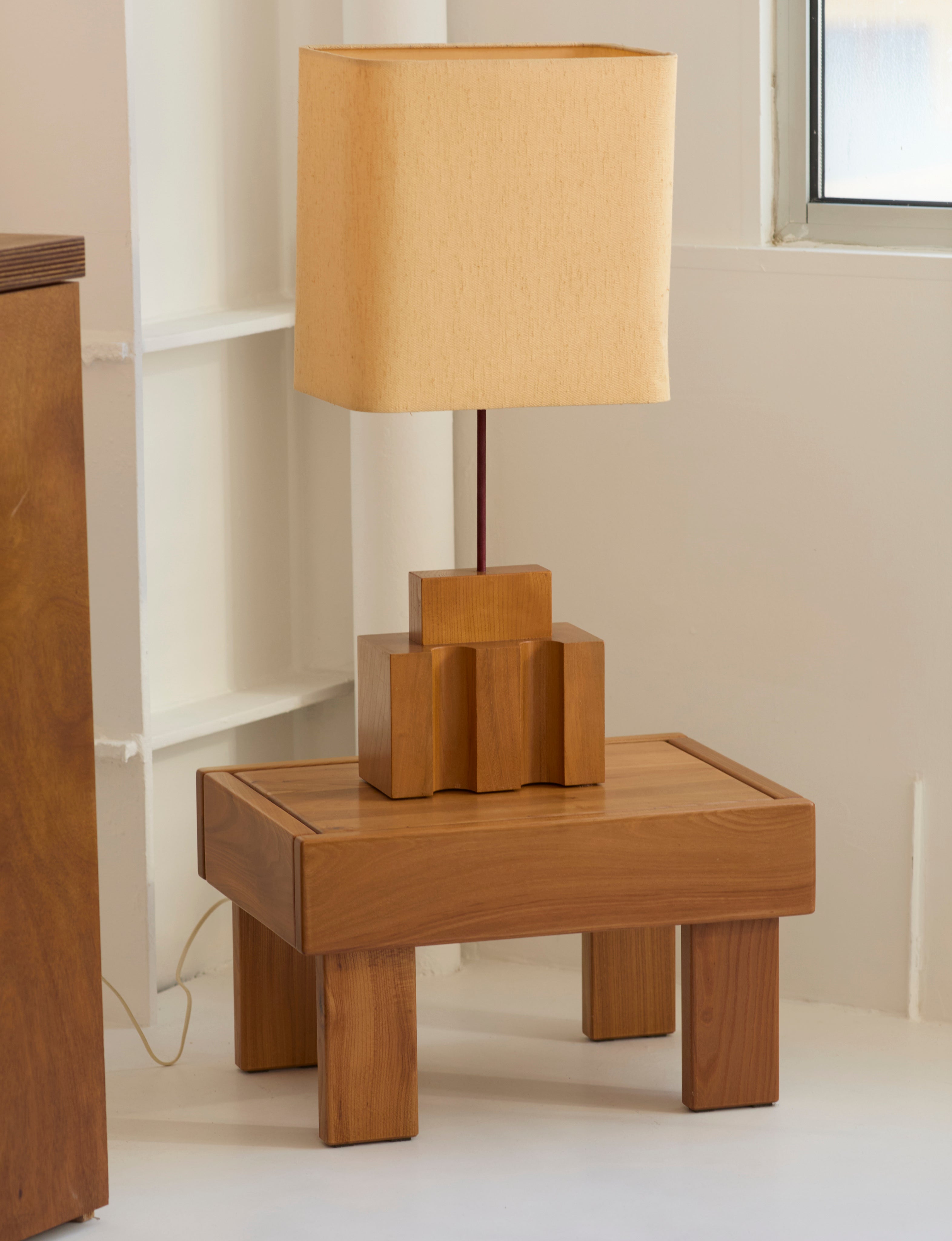 Maison Regain Table Lamp in Solid Elm. Vintage, Circa 1980. — detail view