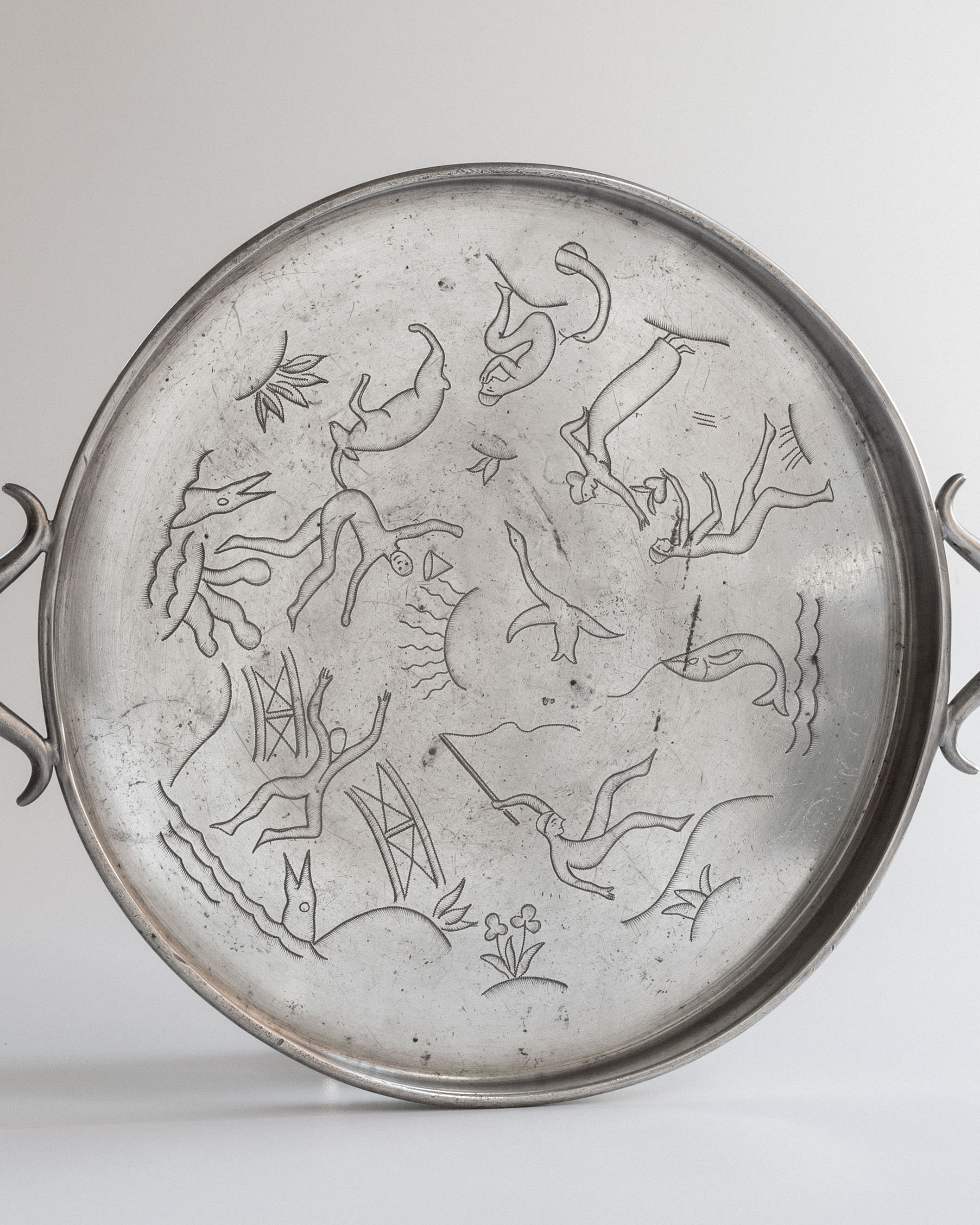 Plateau en étain Art Déco par Nils Fougstedt pour Svenskt Tenn, 1931