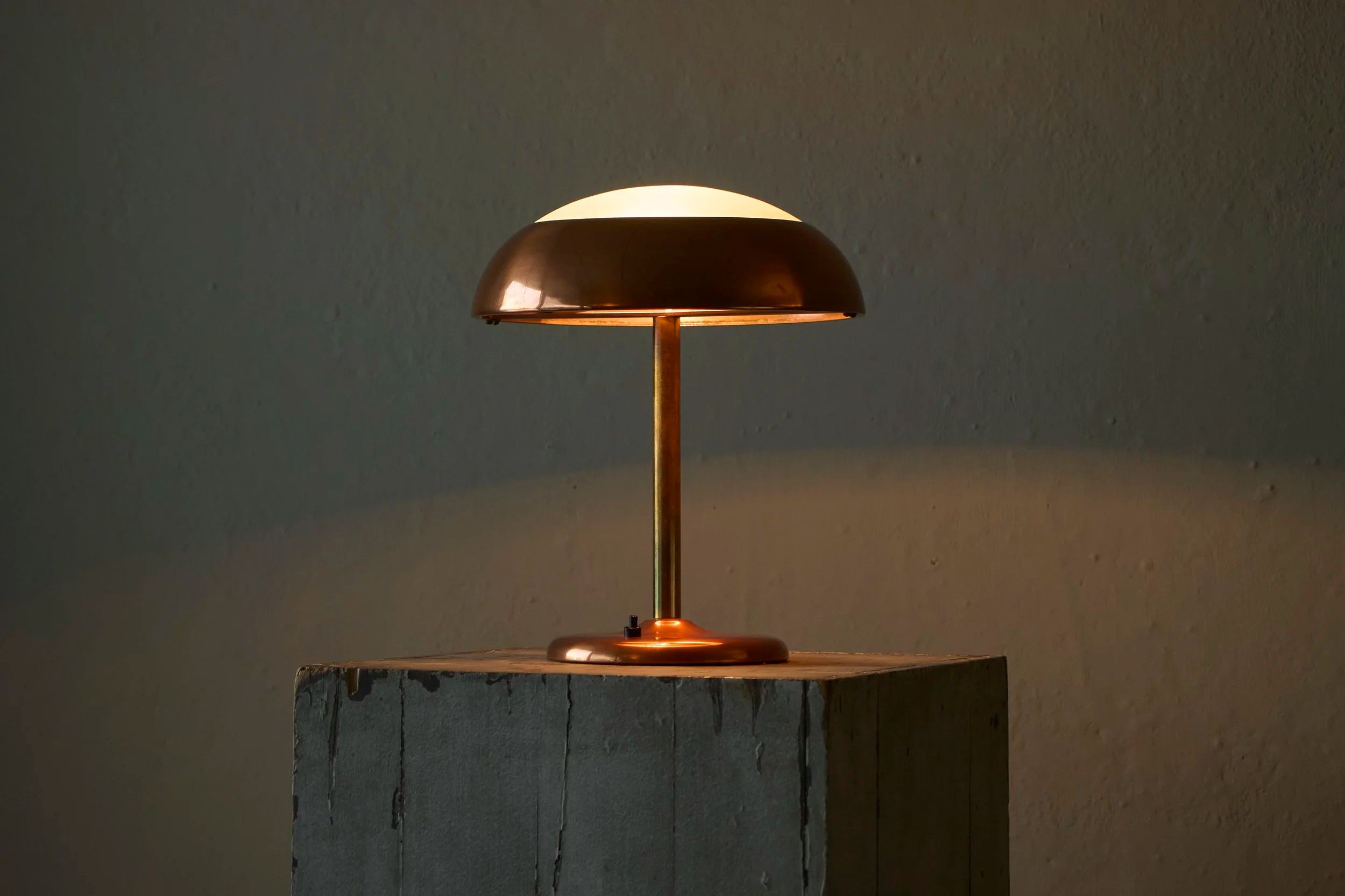 Art Deco Table Lamp in Patinated Copper, Brass and Satin Glass 1950s — in context