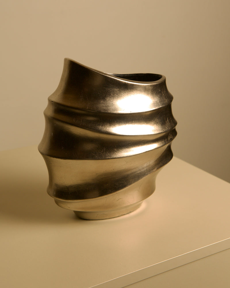 Large Italian Ceramic Vase "Draped" 80s — close-up of metallic surface texture