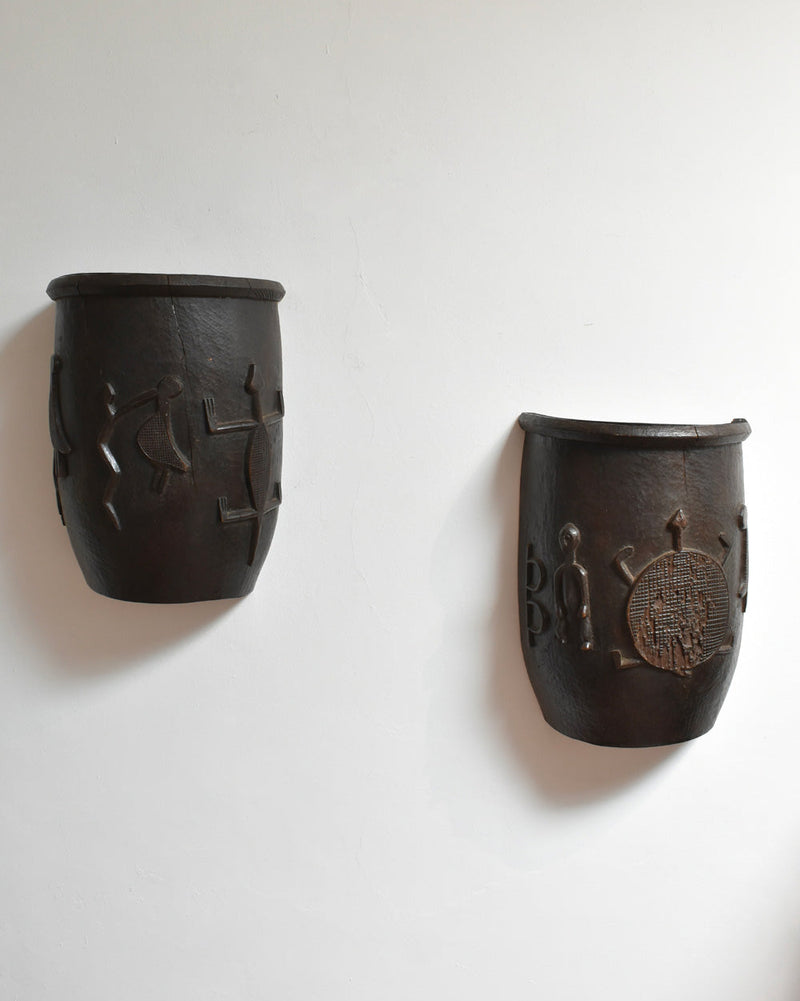 Pair of Important Wooden Carved Wall Sconces, 1960s by Barracuda Interiors | The Oblist