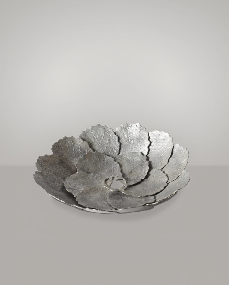 A large decorative 'Höstlöv' pewter dish, (1973) by RELIC LONDON | The Oblist
