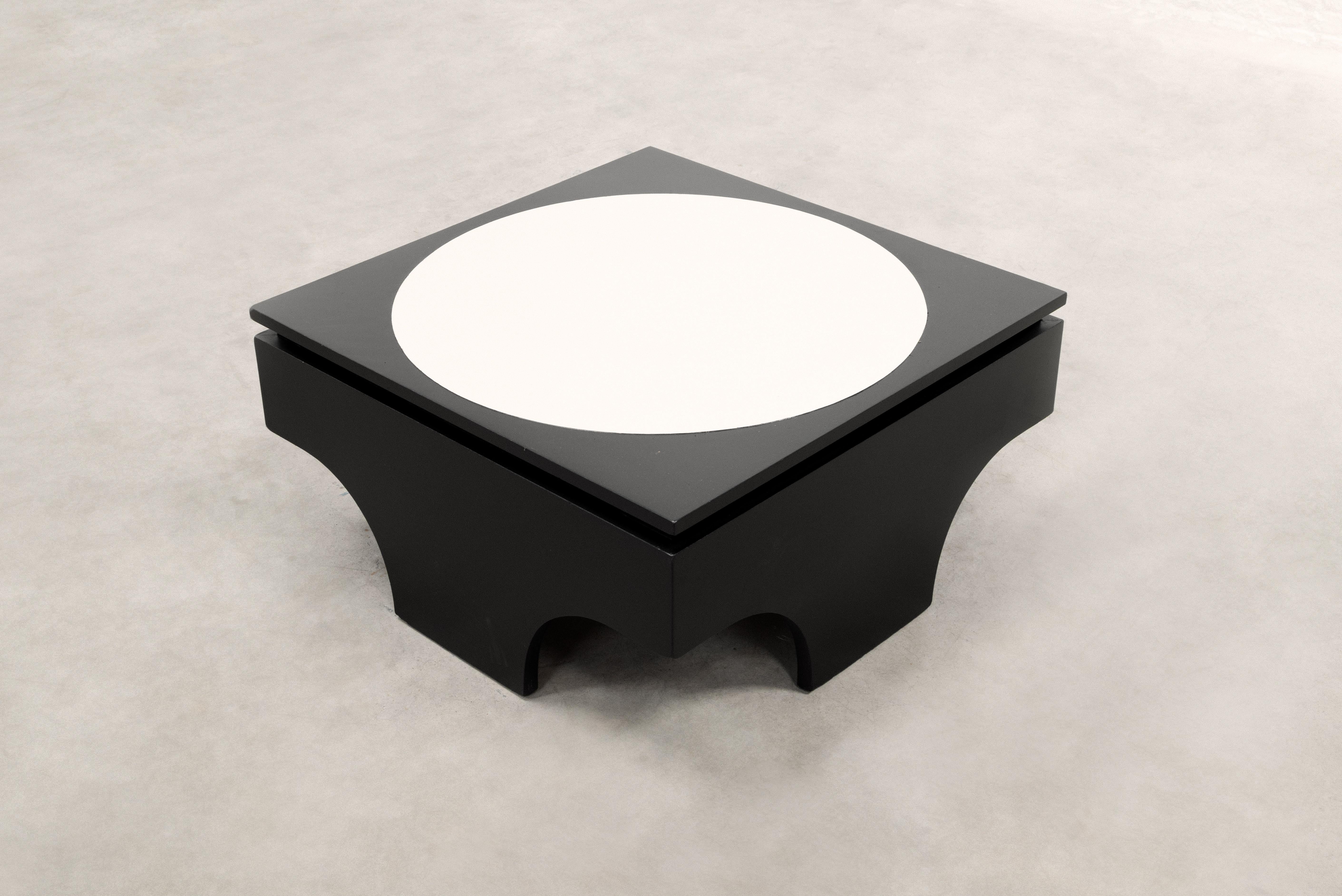 Coffee Table by Emiel Veranneman and Victor Vasarely, Belgium 1960s — detail view