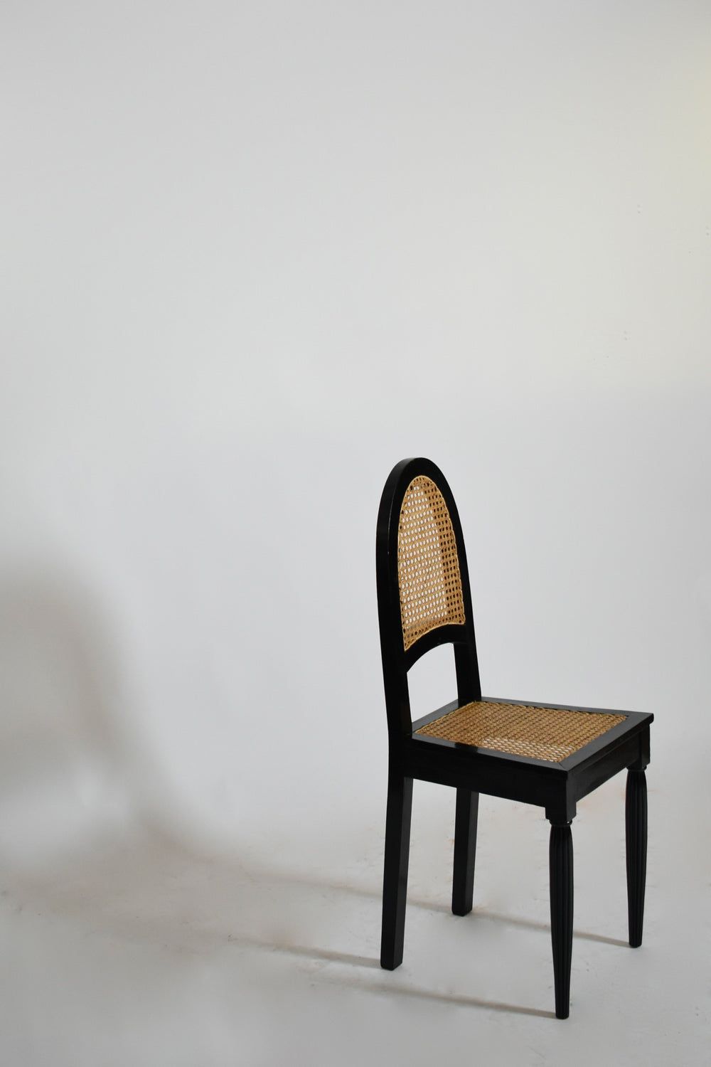Pair of art deco chairs, 1930s — close-up