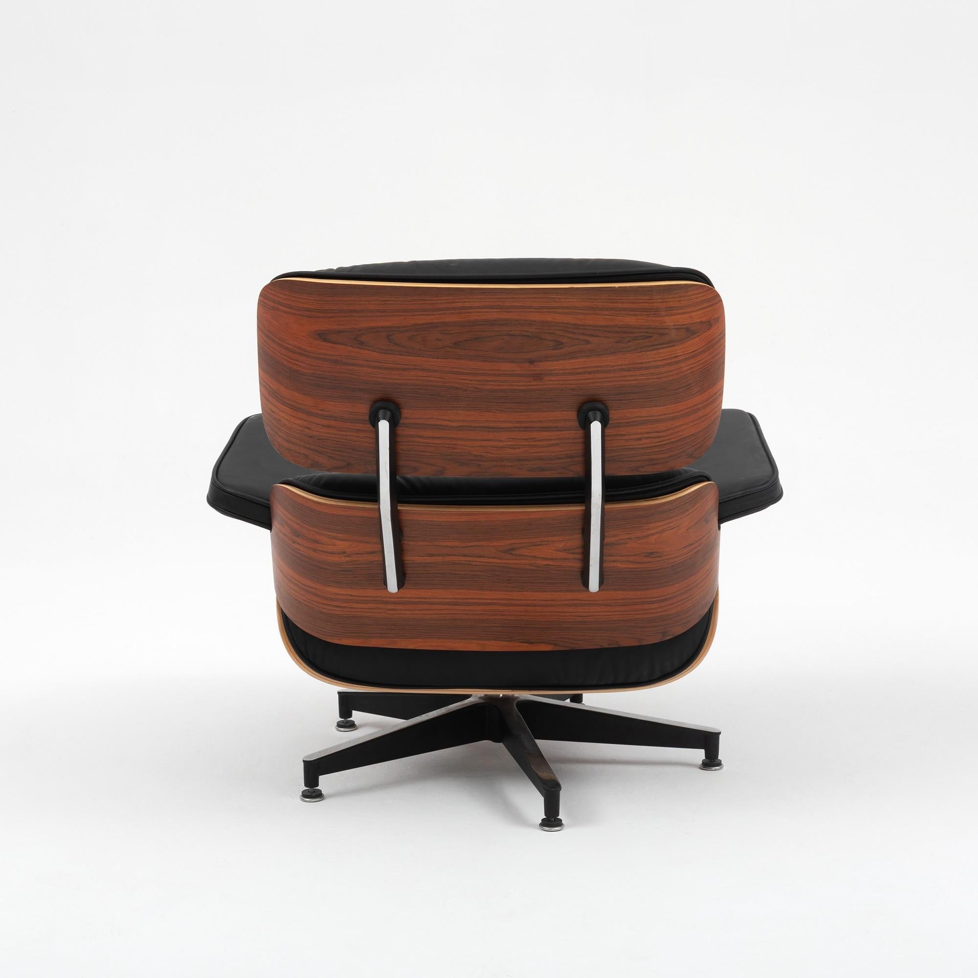 Eames Lounge Chair with Ottoman by Charles & Ray Eames for Herman Miller, 2010s — close-up