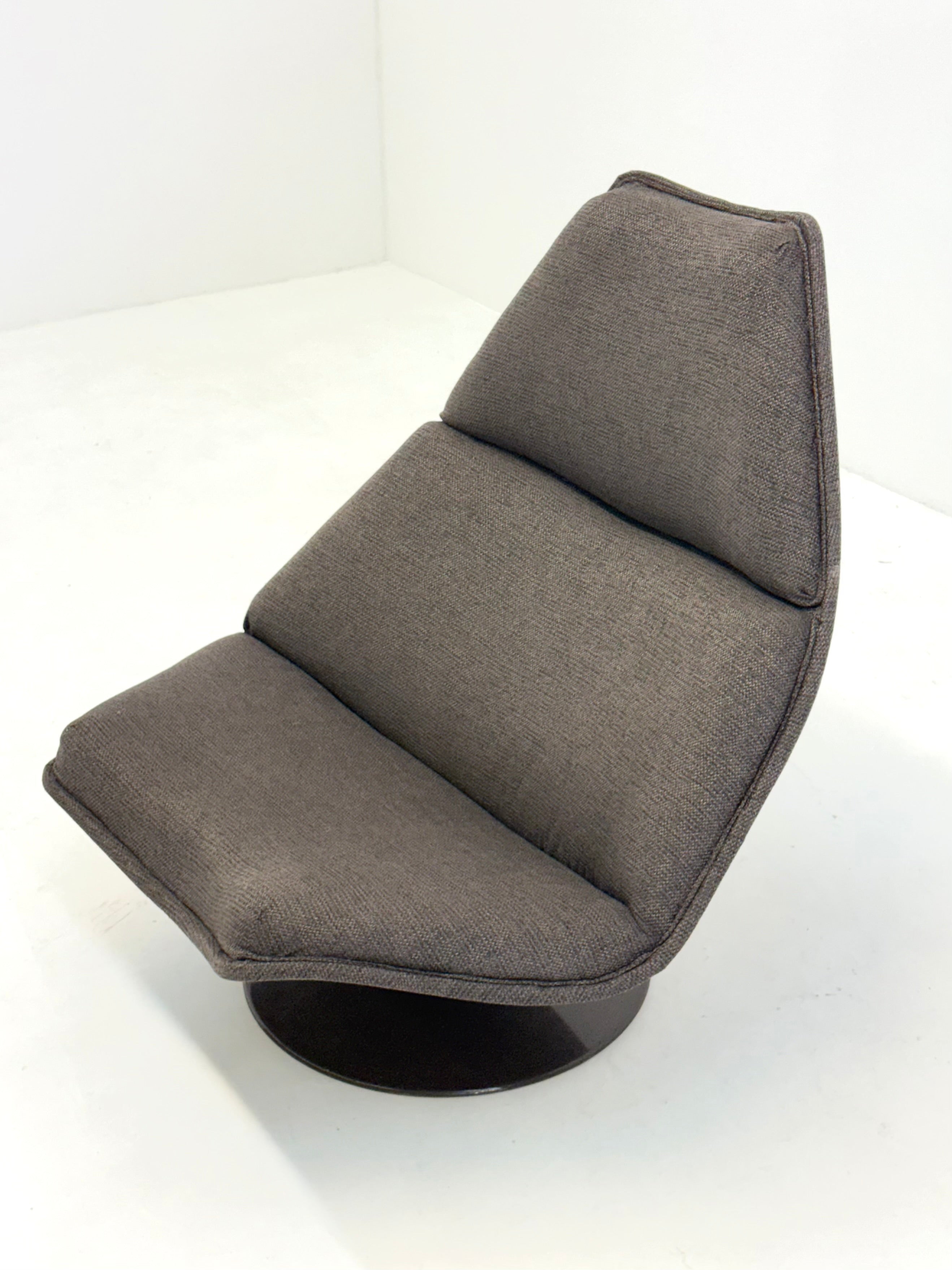 Artifort F510 armchair by Geoffrey Harcourt — view 9